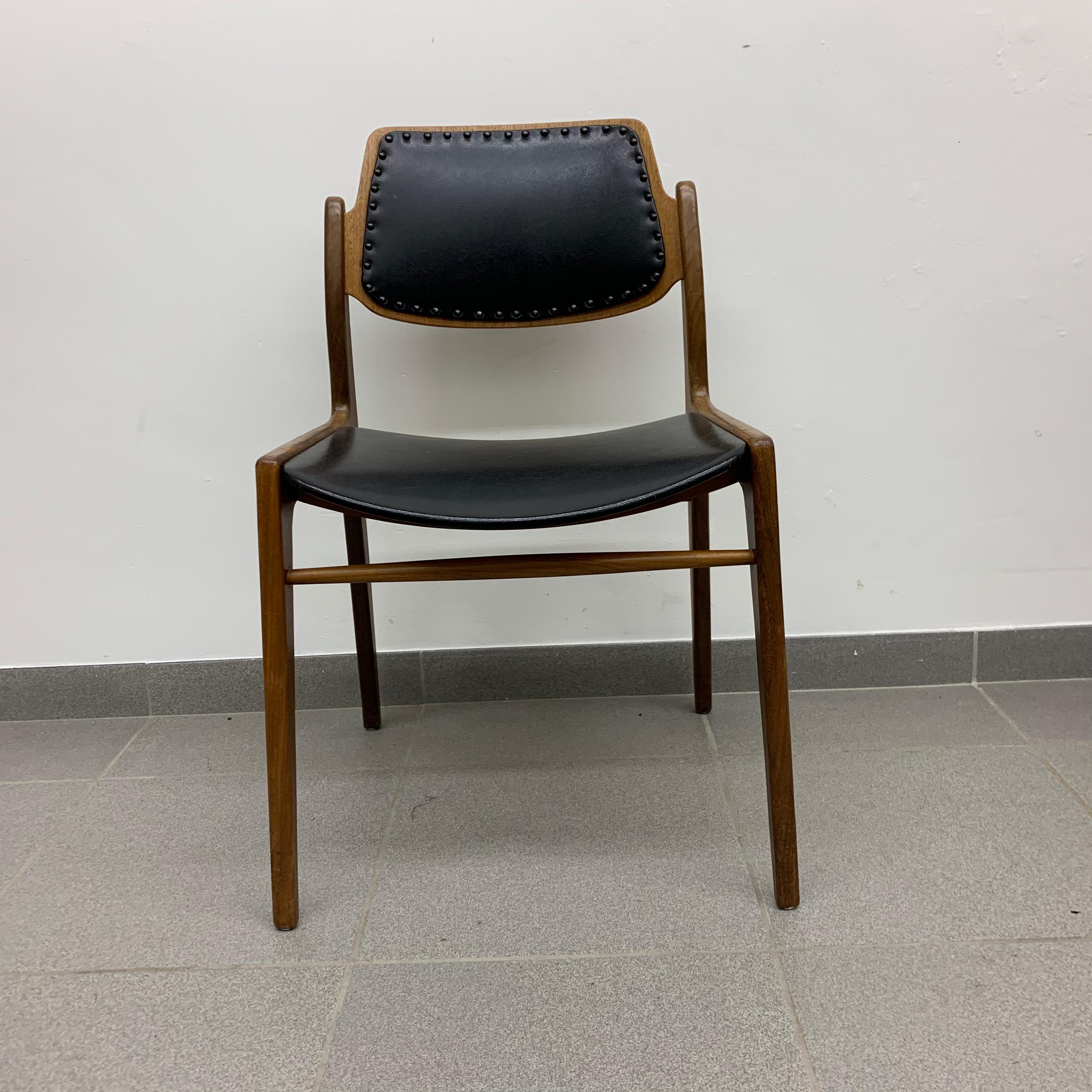 Mid-Century Modern Hartmut Lohmeyer for Wilkhahn 1950’s dining chair teak wood design For Sale