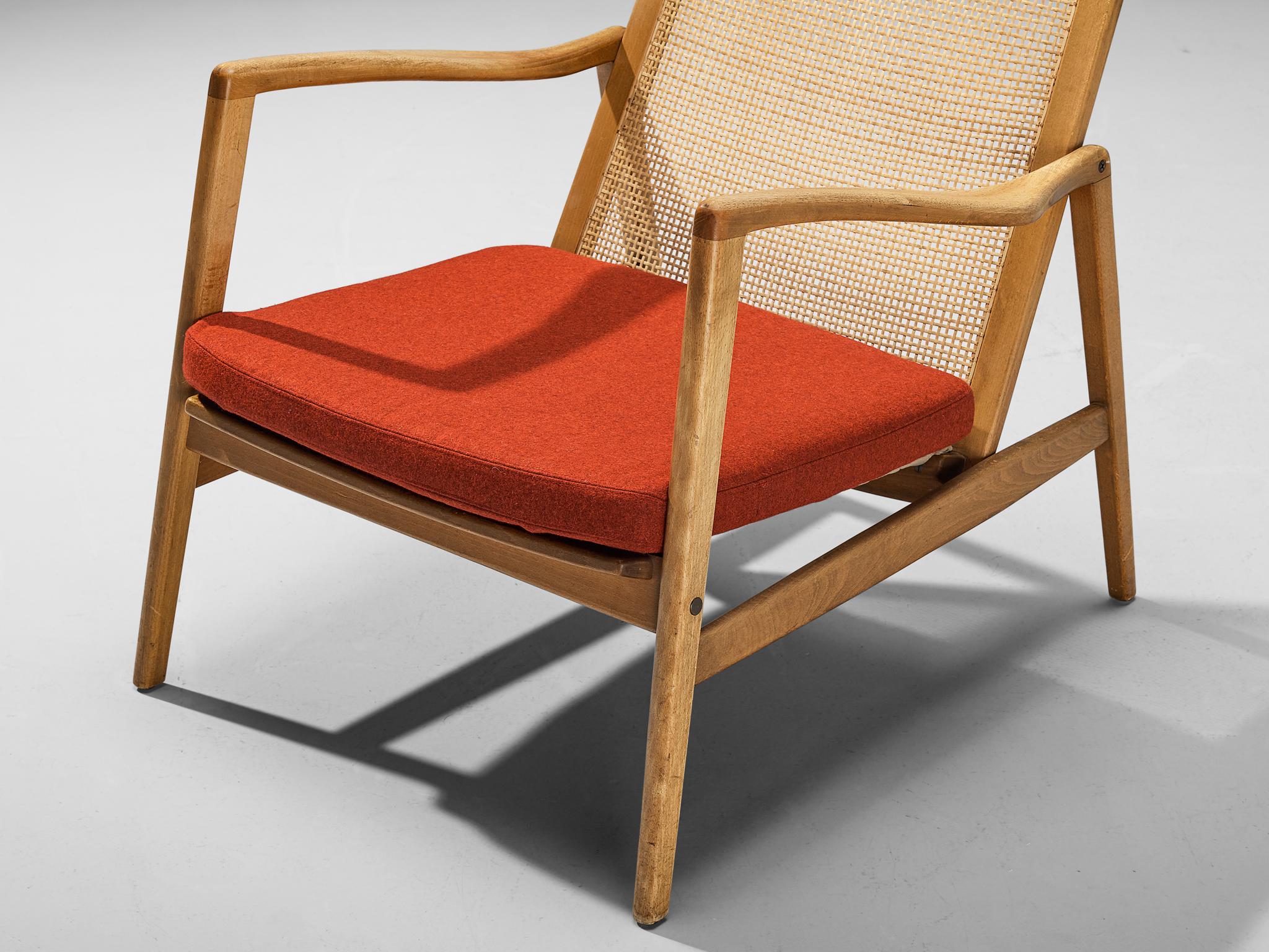 Mid-Century Modern Hartmut Lohmeyer pour Wilkhahn Chaise longue en rotin et noyer  en vente