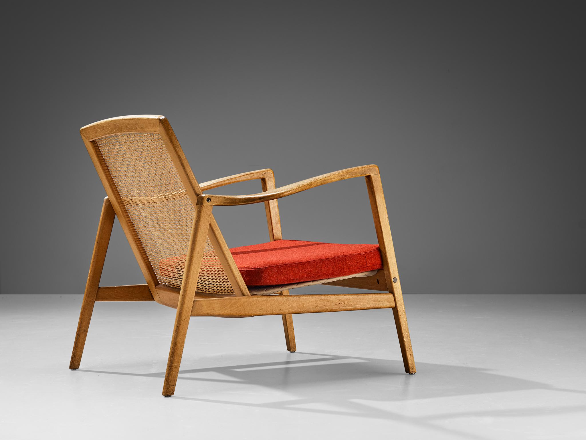 Hartmut Lohmeyer for Wilkhahn Lounge Chair in Cane and Walnut  For Sale 1