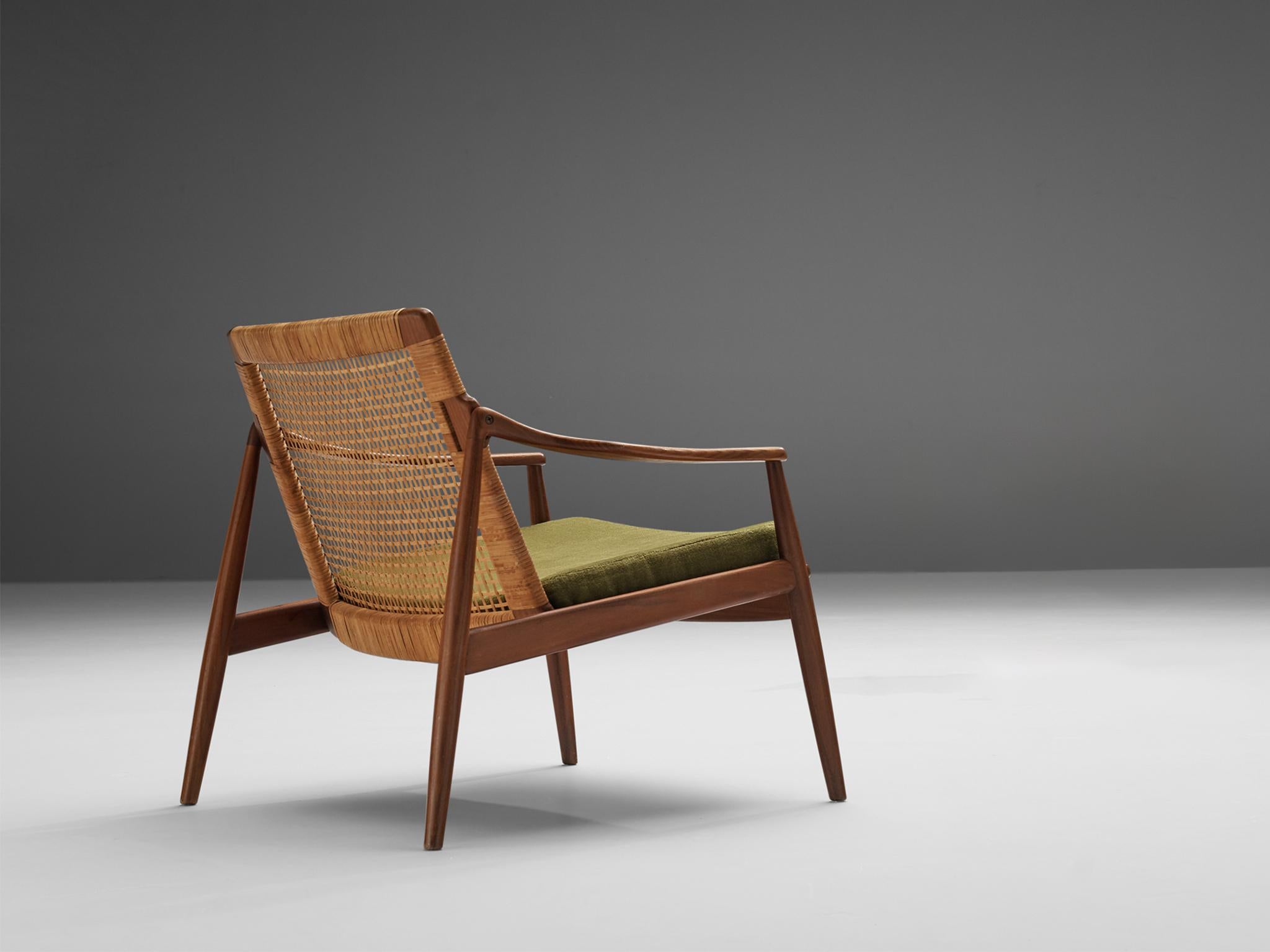 Hartmut Lohmeyer for Wilkhahn Lounge Chair in Teak and Cane  In Good Condition In Waalwijk, NL