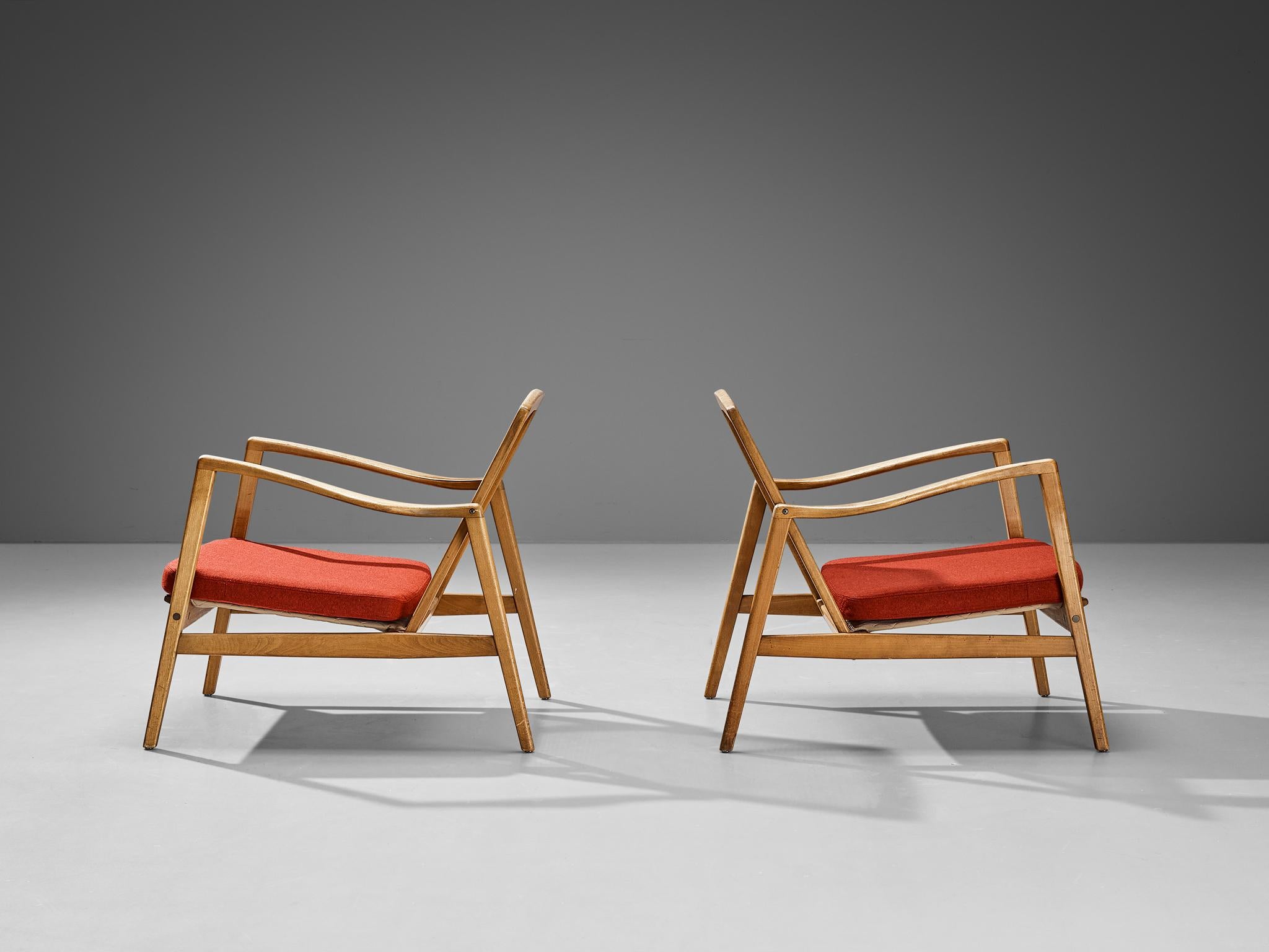 Hartmut Lohmeyer for Wilkhahn Pair of Lounge Chairs in Cane and Walnut In Good Condition In Waalwijk, NL