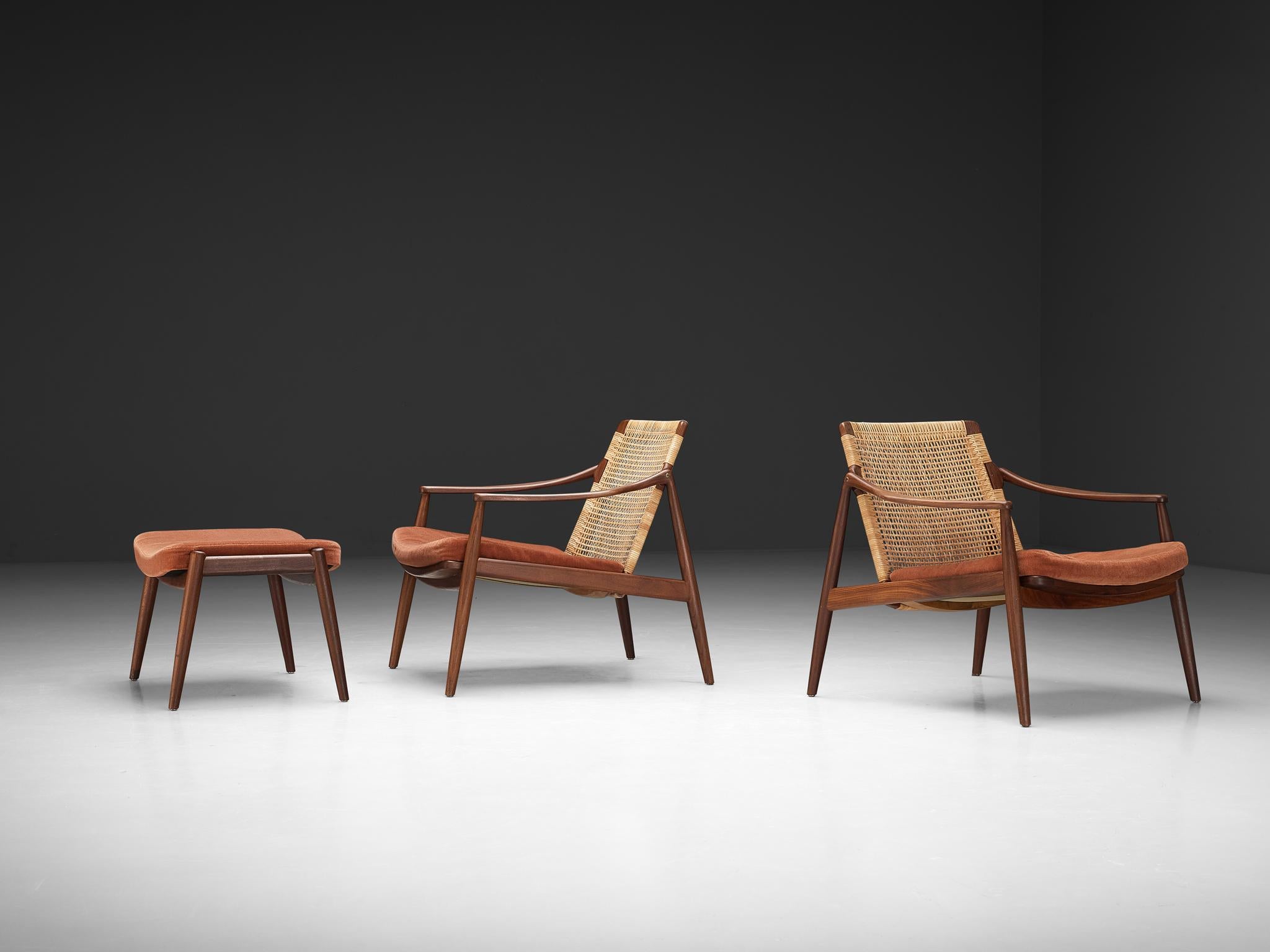 Hartmut Lohmeyer for Wilkhahn Pair of Lounge Chairs with Ottoman In Good Condition In Waalwijk, NL