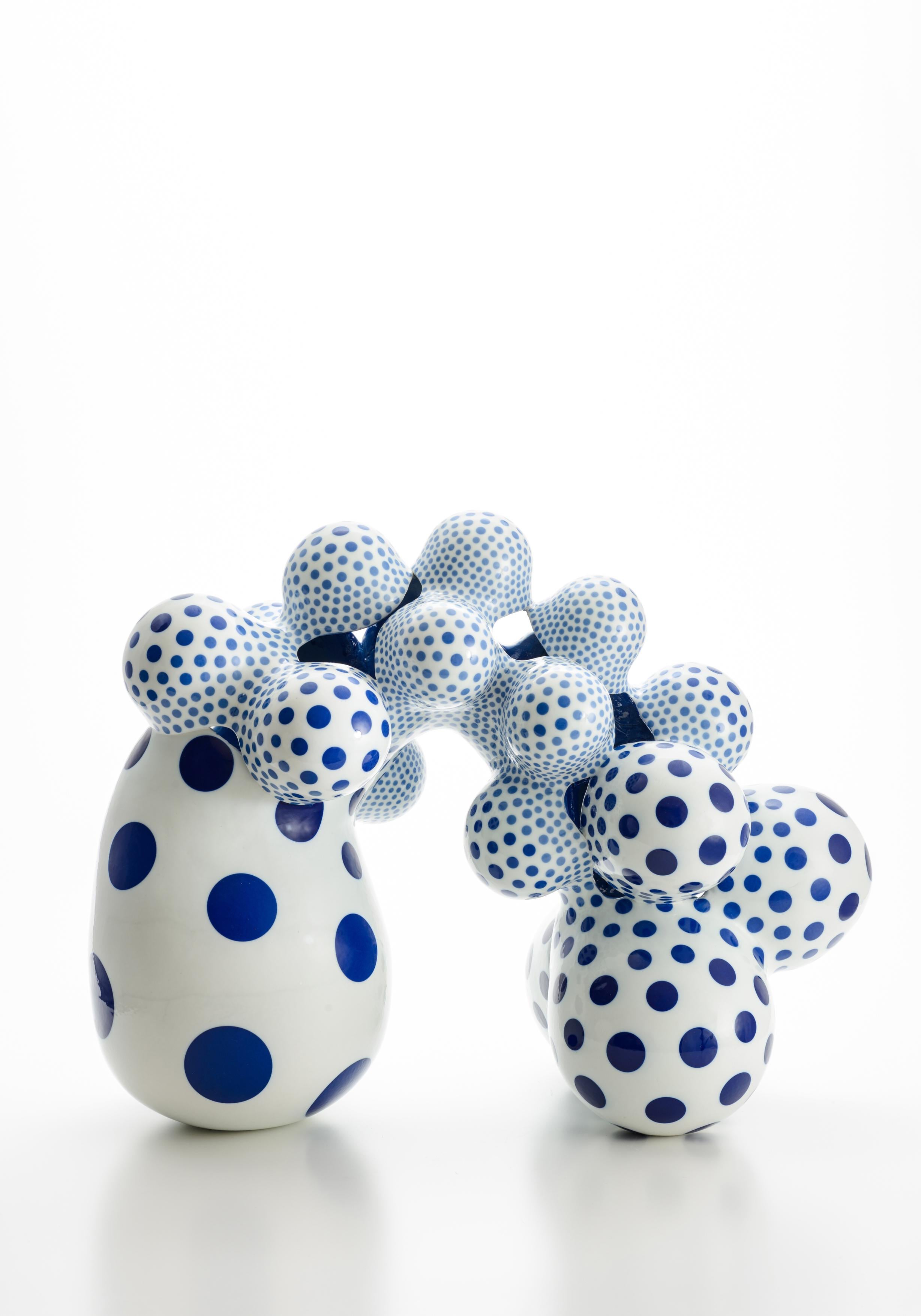Harumi Nakashima Abstract Sculpture - "Proliferating Forms 2037", Contemporary, Ceramic, Sculpture, Porcelain, Japan