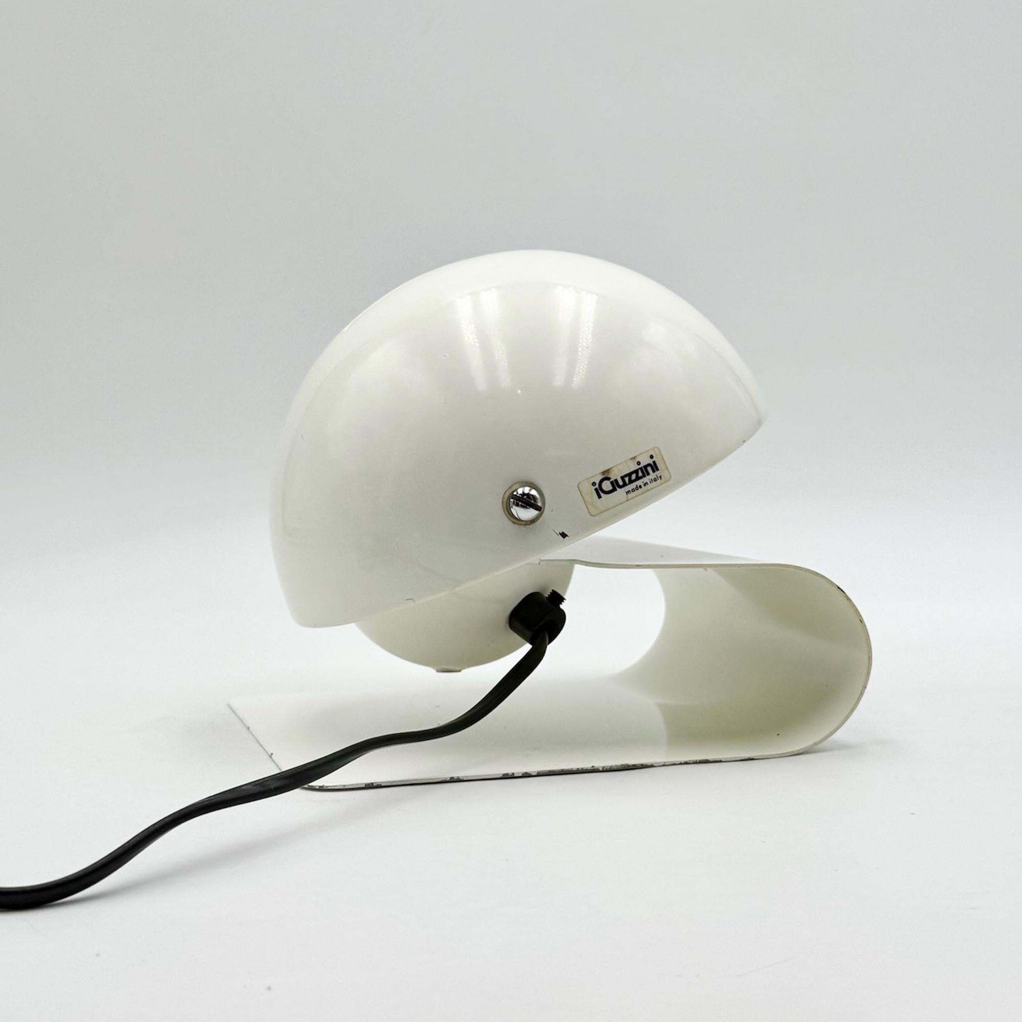 Harveiluce Guzzini 'Bugia' 1970s Table Lamp by Giuseppe Cormio in White For Sale 3