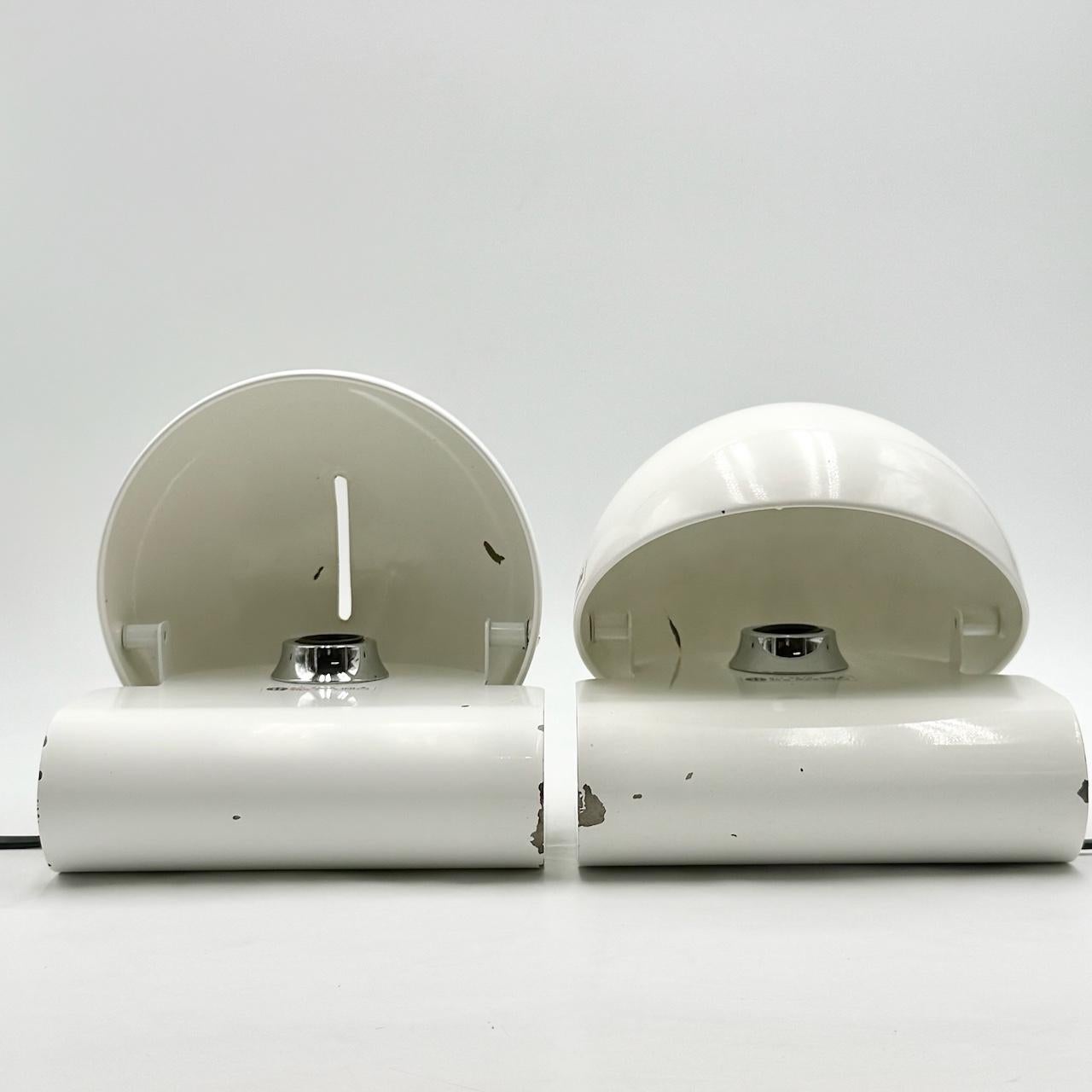 Harveiluce Guzzini 'Bugia' 1970s Table Lamp by Giuseppe Cormio, Set of 2 For Sale 3