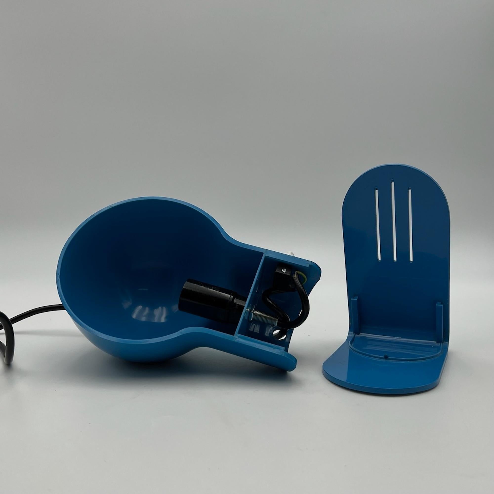 Late 20th Century Harveiluce 'Panda' Desk Lamp in Blue by Ambrogio Pozzi, 1970s For Sale