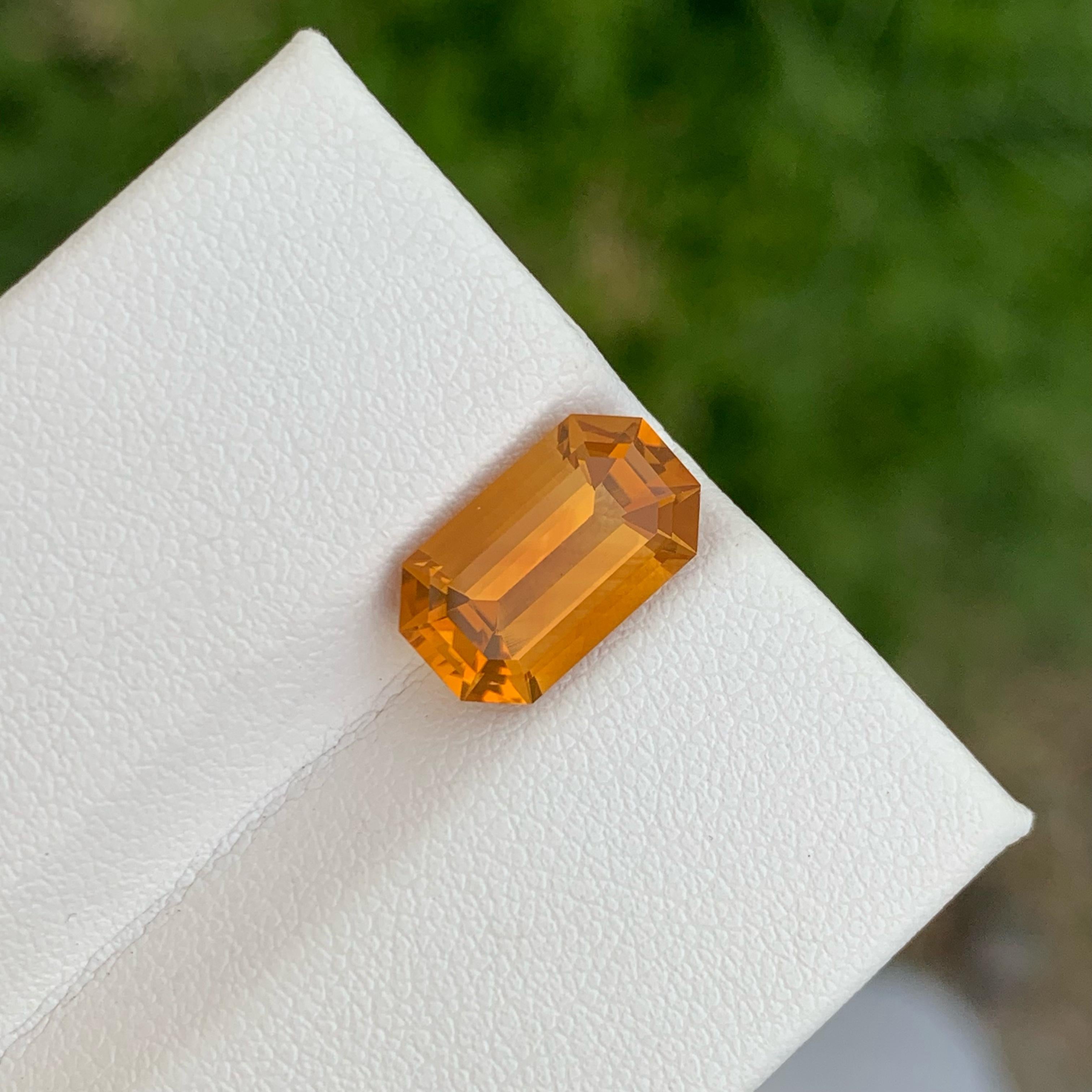 Harvest Orange Citrine 3.35 Carats Emerald Cut Natural Brazilian Gemstone In New Condition In Bangkok, TH
