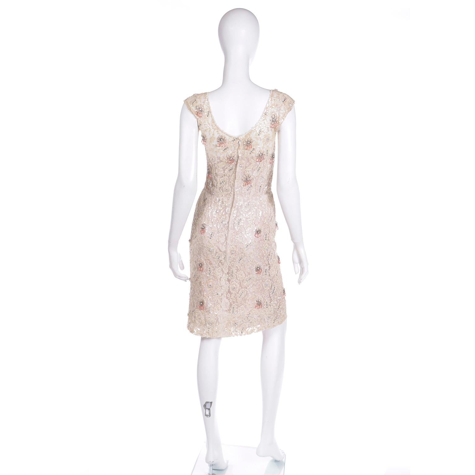Harvey Berin Karen Stark 1950's Spitze Perlen Abendkleid w Pailletten & Strasssteinen Damen im Angebot