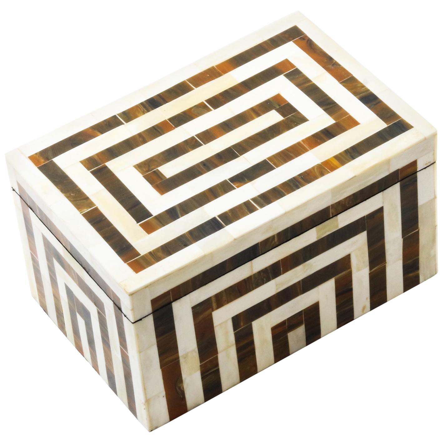 Harvey Box in Ivory and Brown by Curatedkravet