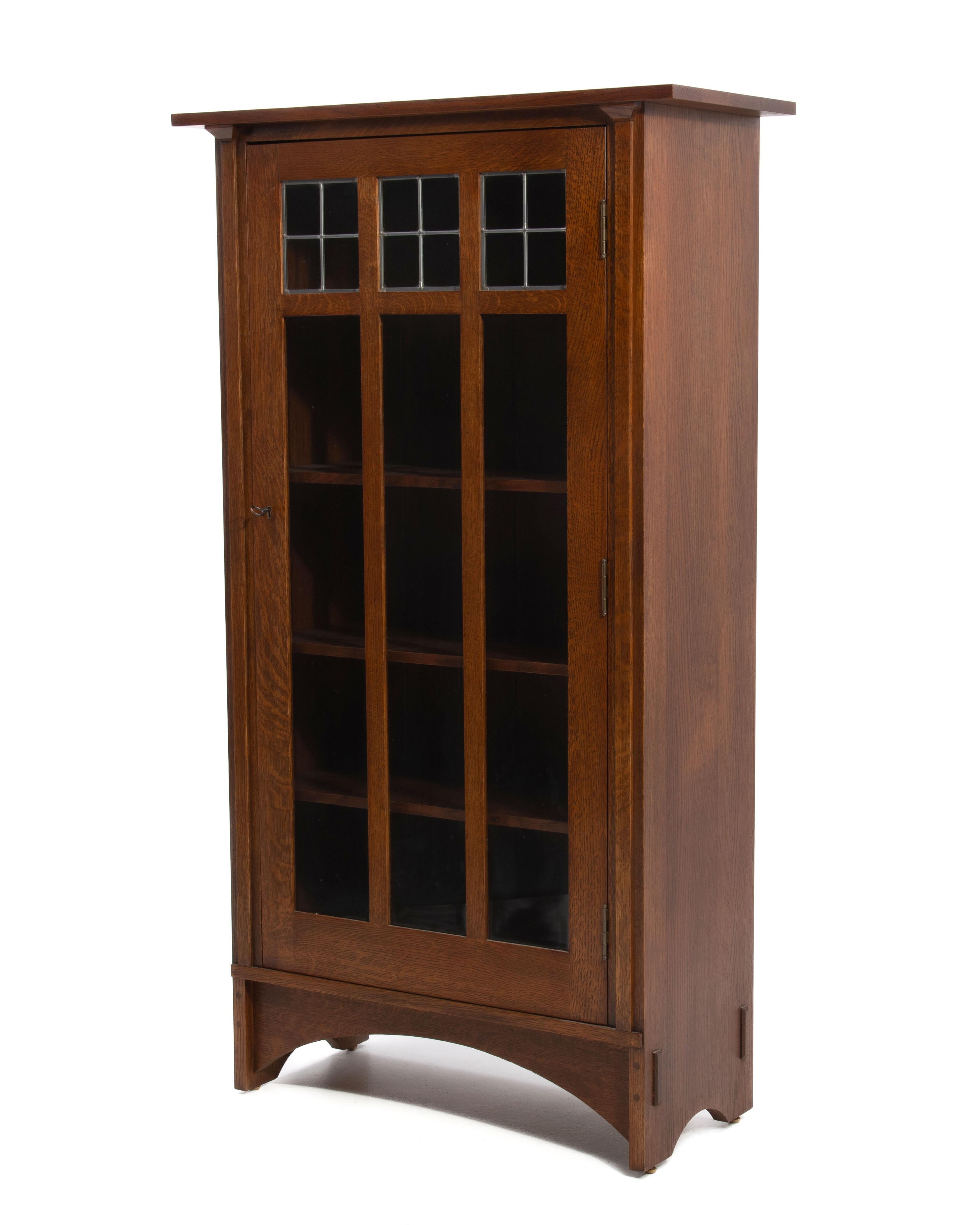 Art Glass Harvey Ellis Gustav Stickley 2014 Single Door Arts & Crafts Mission Oak Bookcase