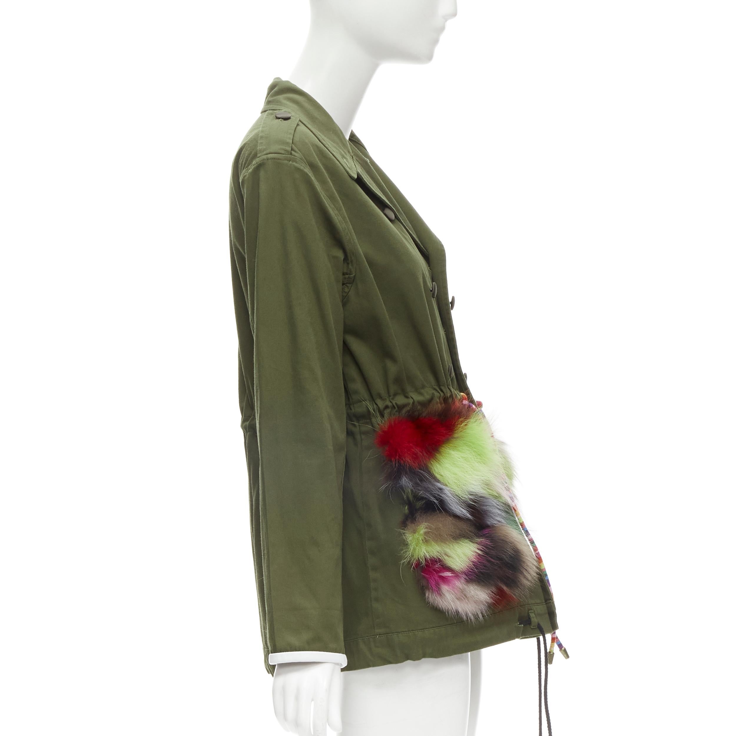 HARVEY FAIRCLOTH Jacke aus grüner Baumwolle mit mehrfarbigem Fuchspelz und Kordelzug S Damen im Angebot