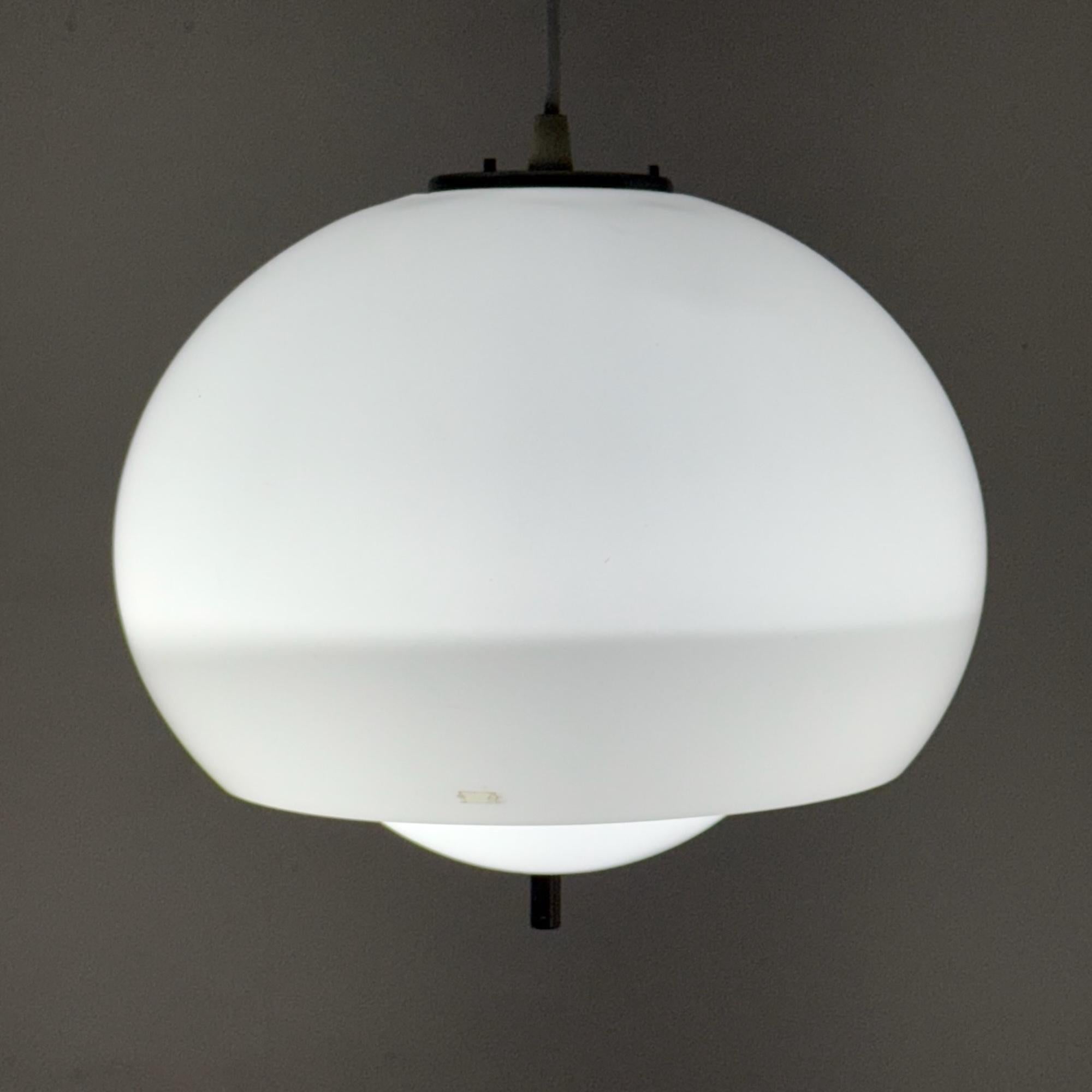 Space Age Harvey Guzzini Burgos Meblo - Lampada a sospensione - Iconico Design A Space 1960s in vendita