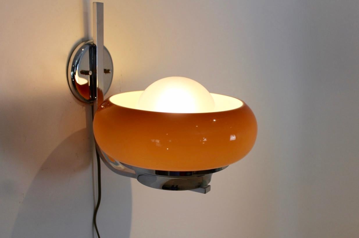Harvey Guzzini ‘Clan’ Wall Lamp, Italy 1960s In Good Condition In Voorburg, NL