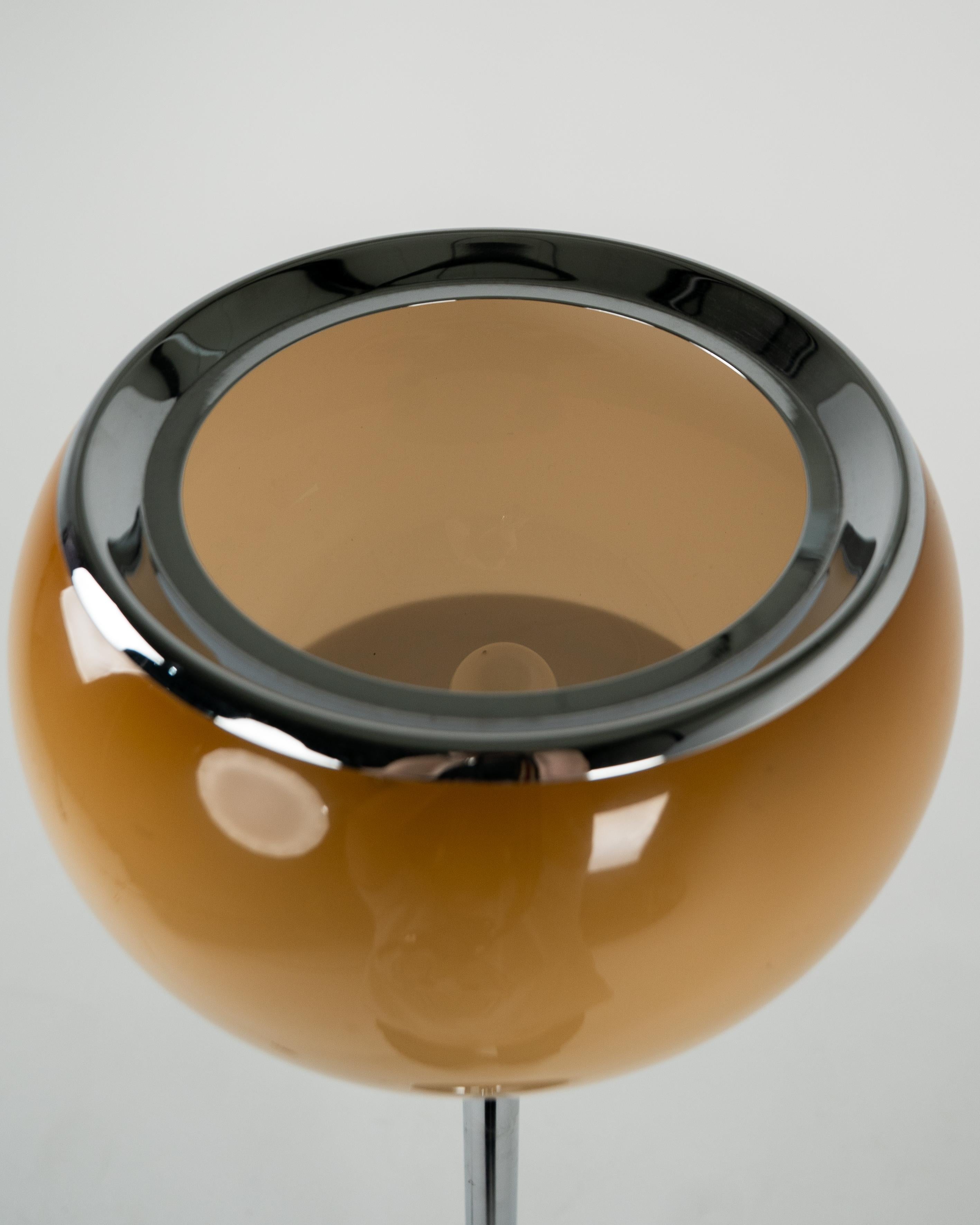 Harvey Guzzini Flash, piccola lampada da terra vintage di Meblo Brown in vendita 4