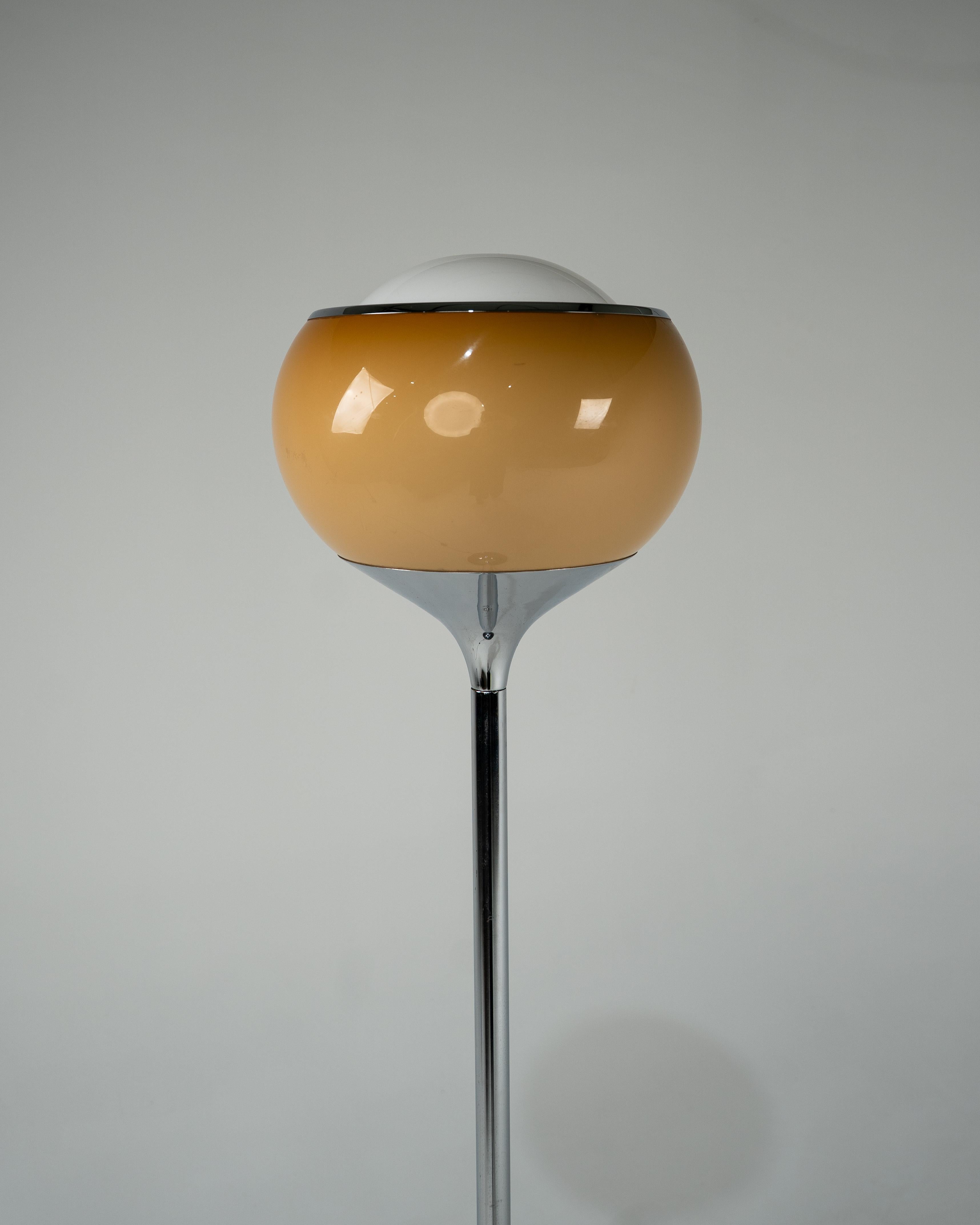 Space Age Harvey Guzzini Flash, piccola lampada da terra vintage di Meblo Brown in vendita