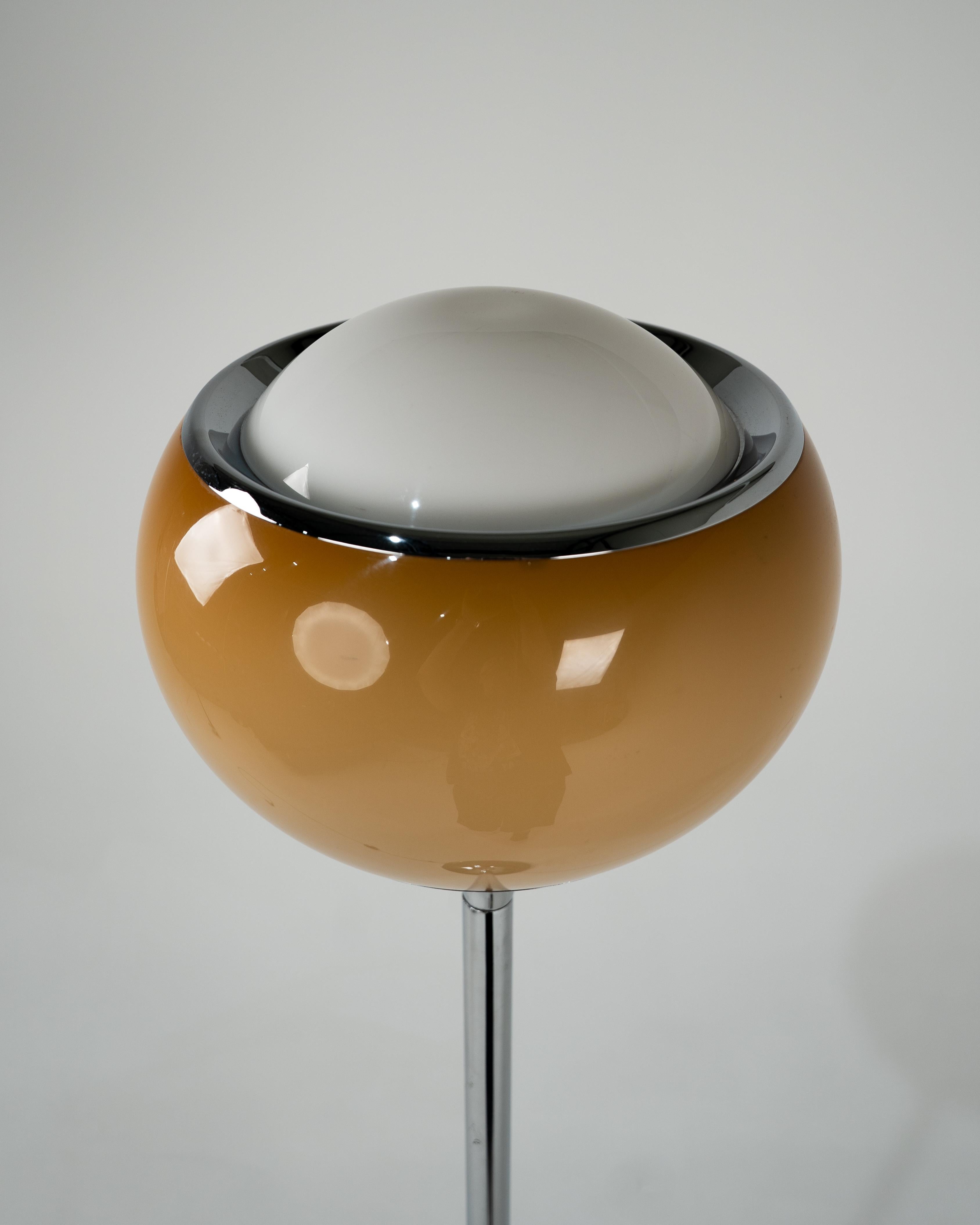 Harvey Guzzini Flash, piccola lampada da terra vintage di Meblo Brown in vendita 1