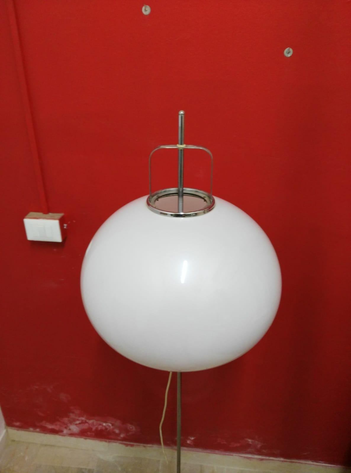 Galvanized midcenturyHarvey Guzzini for Guzzini Floor Lamp 'Lucerna' For Sale