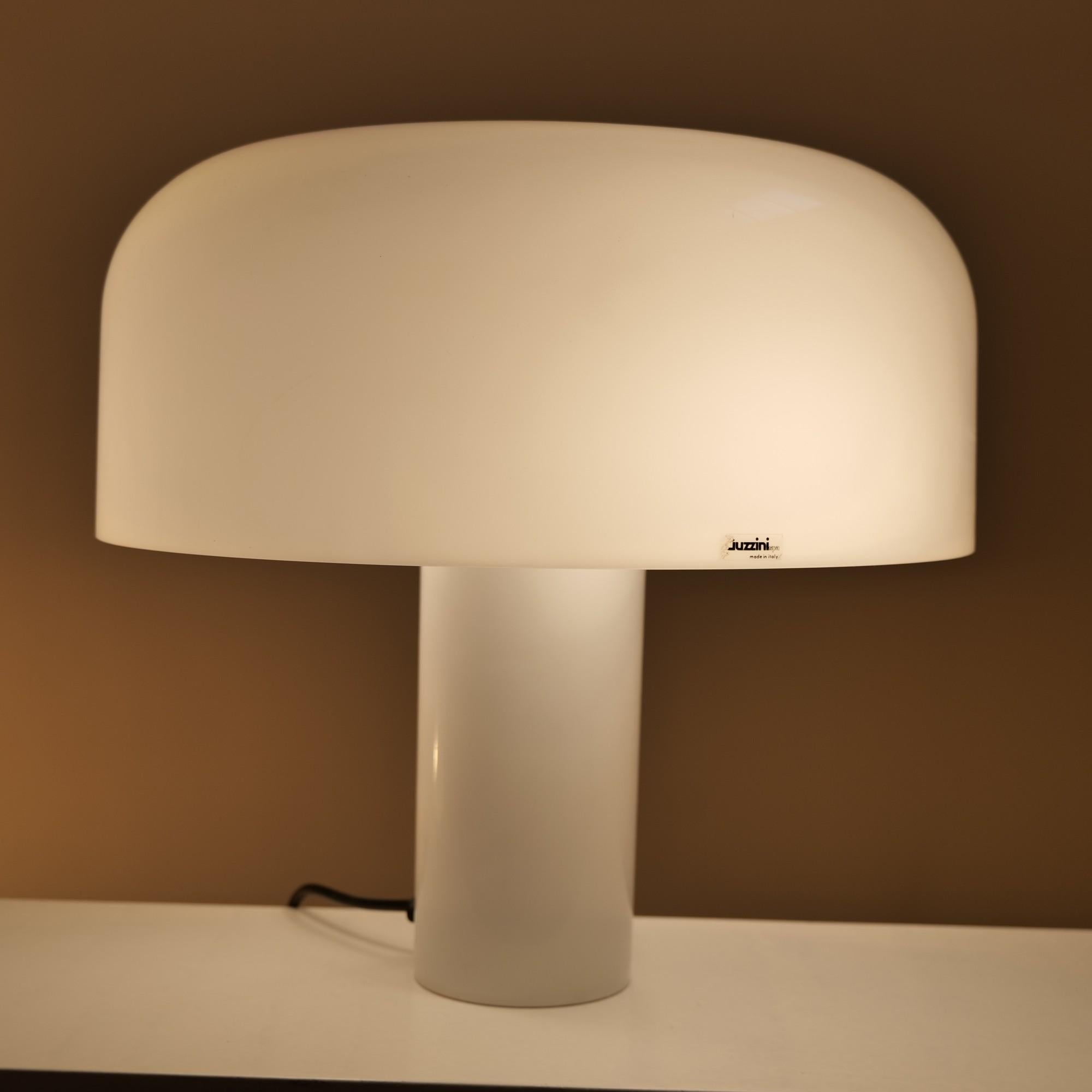 Space Age Harvey Guzzini mushroom lamp iGuzzini 4029 For Sale