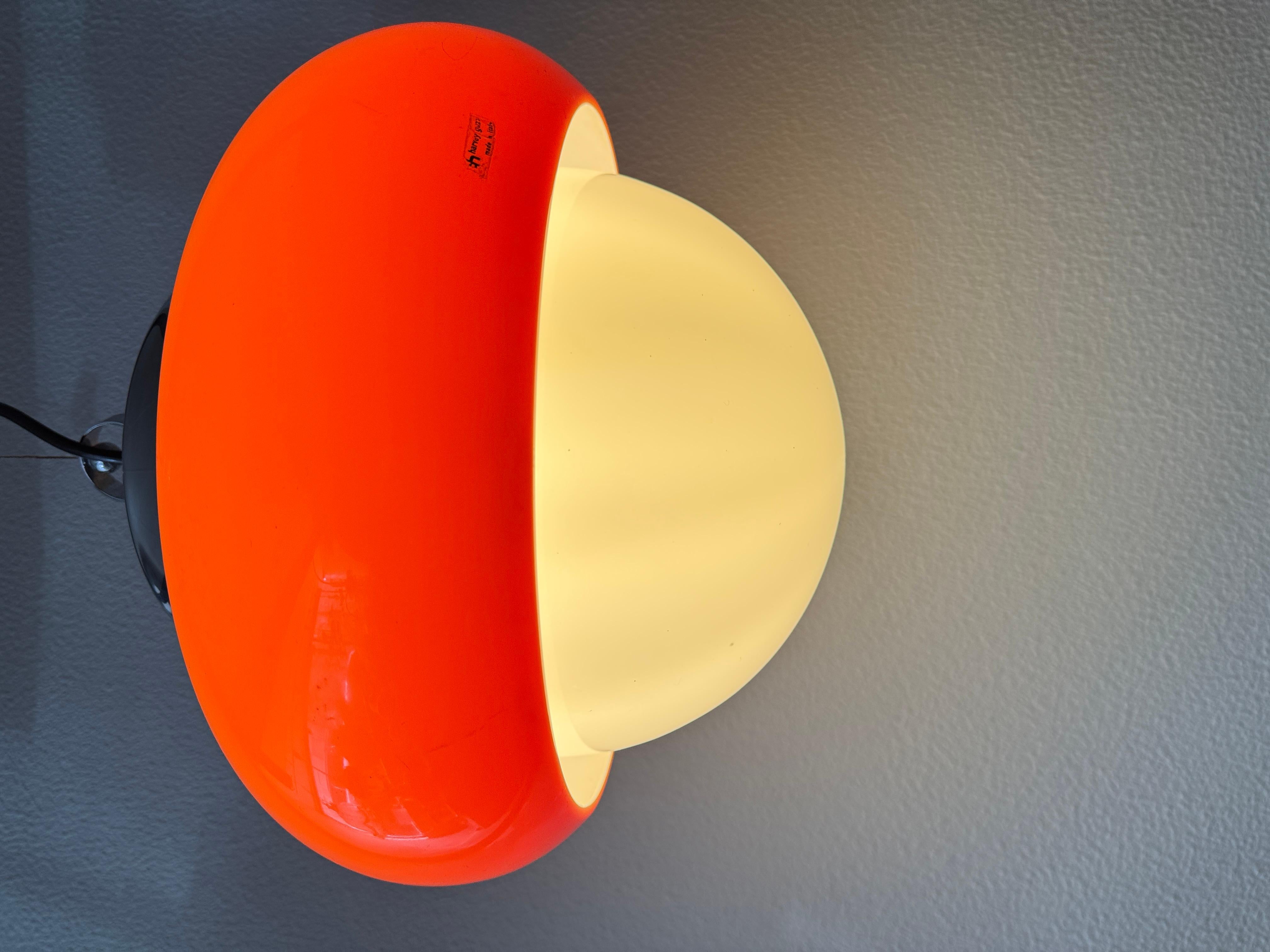 Harvey Guzzini Lampada da soffitto in vetro e acrilico arancione Cromo Italia anni '70 in vendita 5