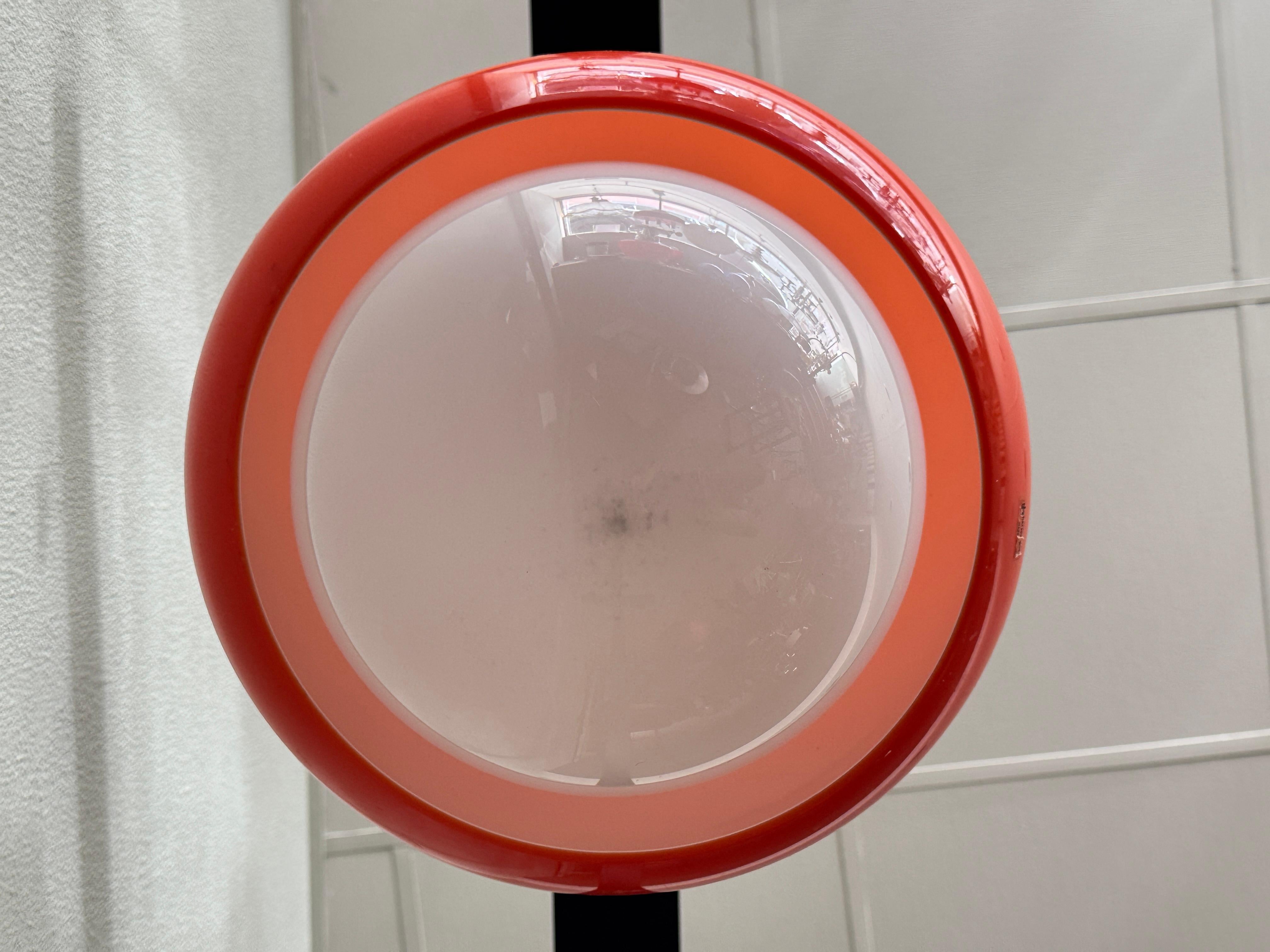 Harvey Guzzini Lampada da soffitto in vetro e acrilico arancione Cromo Italia anni '70 in vendita 8