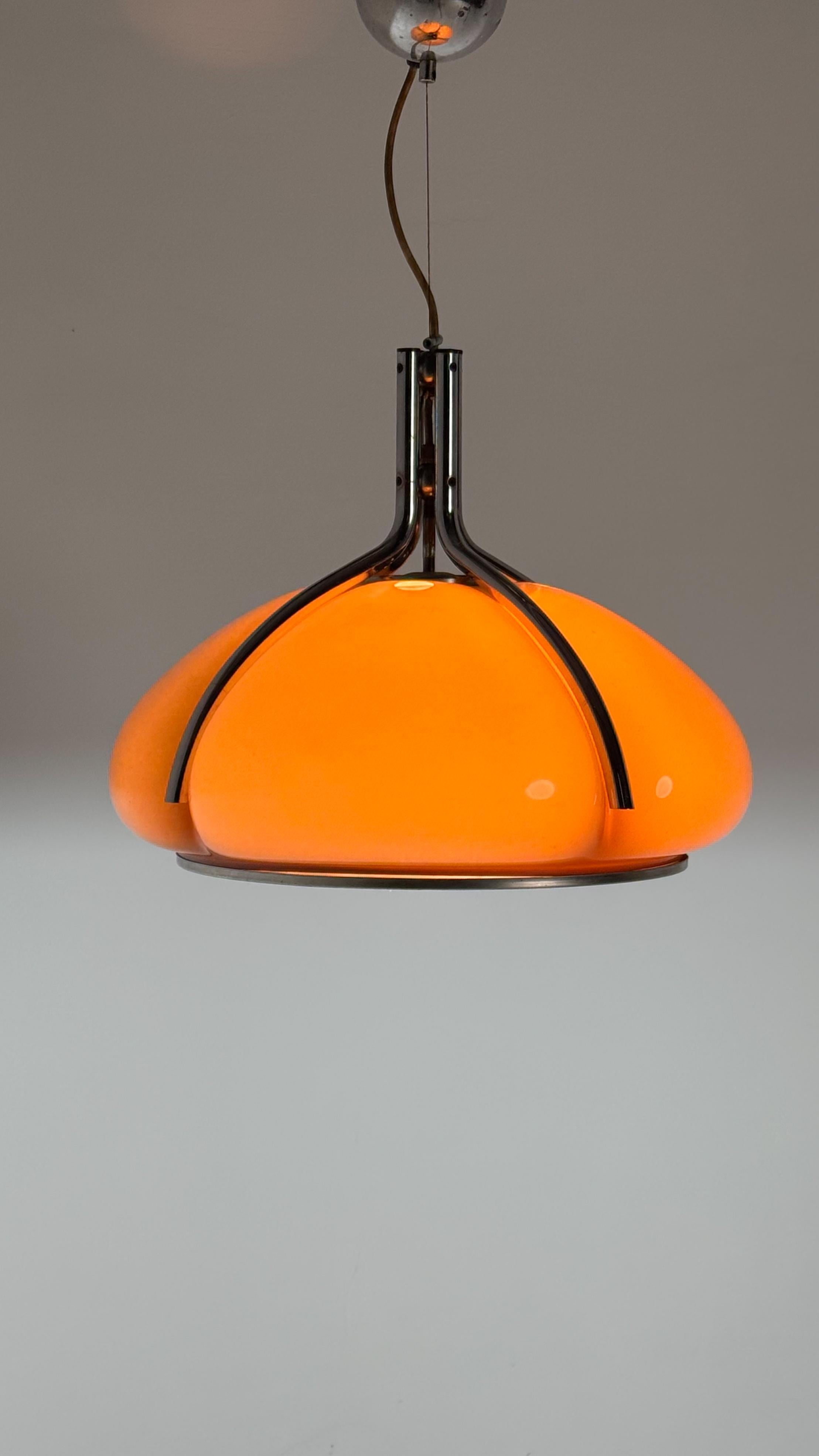 Harvey Guzzini Quadrifoglio pendant light by Meblo 1