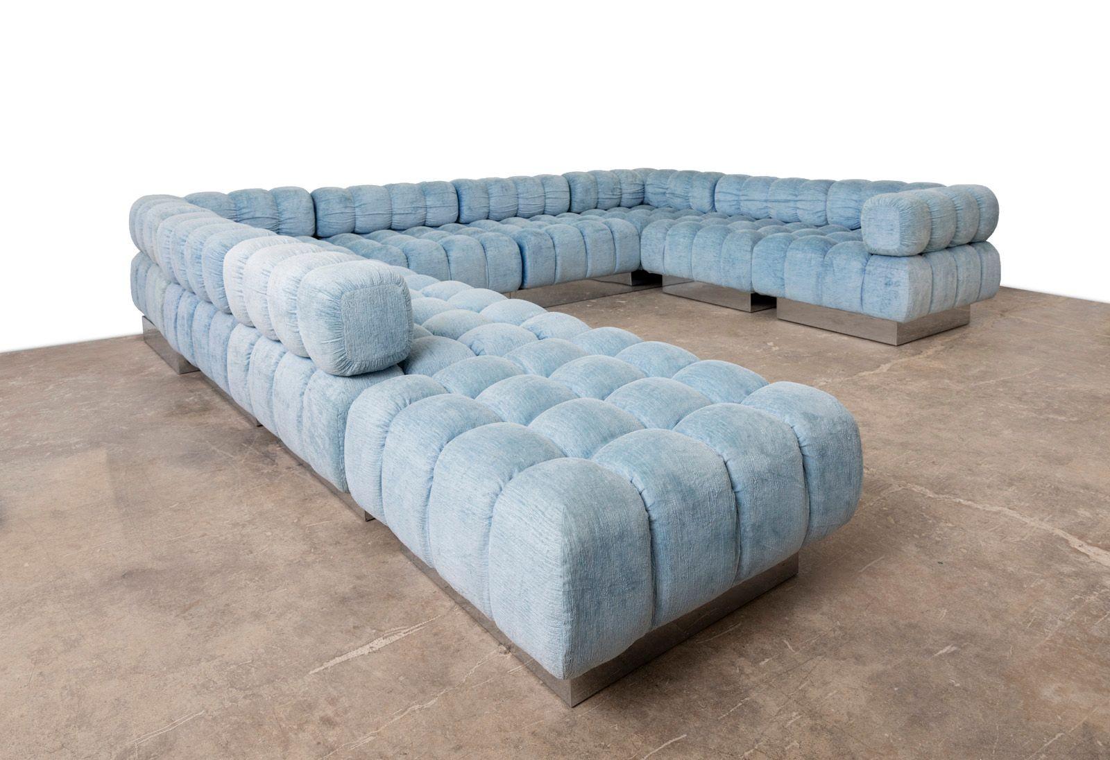 Americano Harvey Probber 9-Seat Deep Tuft Sectional Sofa with Chrome Plinth Base - 1970s in vendita