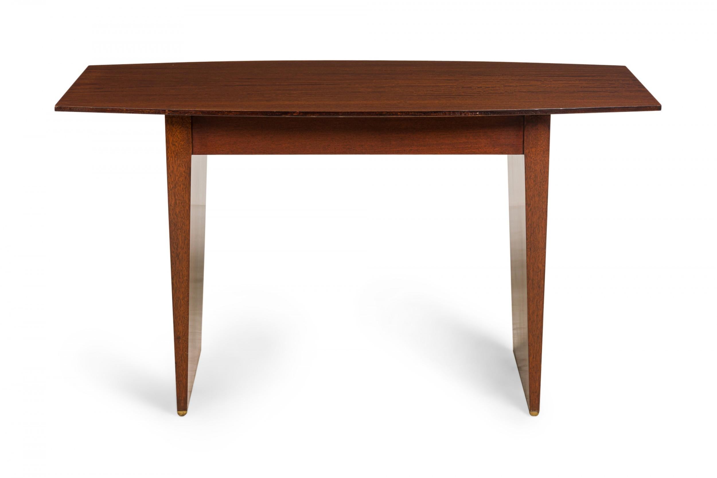 Harvey Probber American Mid-Century 'Boat Top' Polished Walnut Writing Desk In Good Condition For Sale In New York, NY
