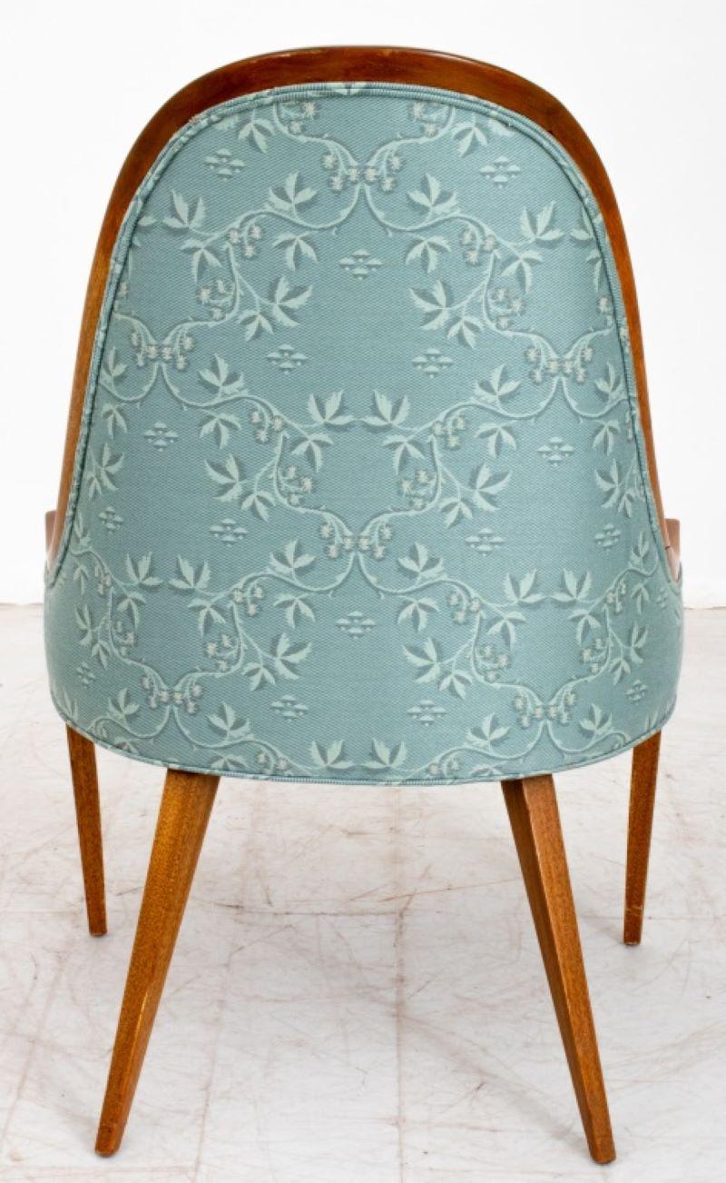 Mid-Century moderno Sedia laterale in quercia 