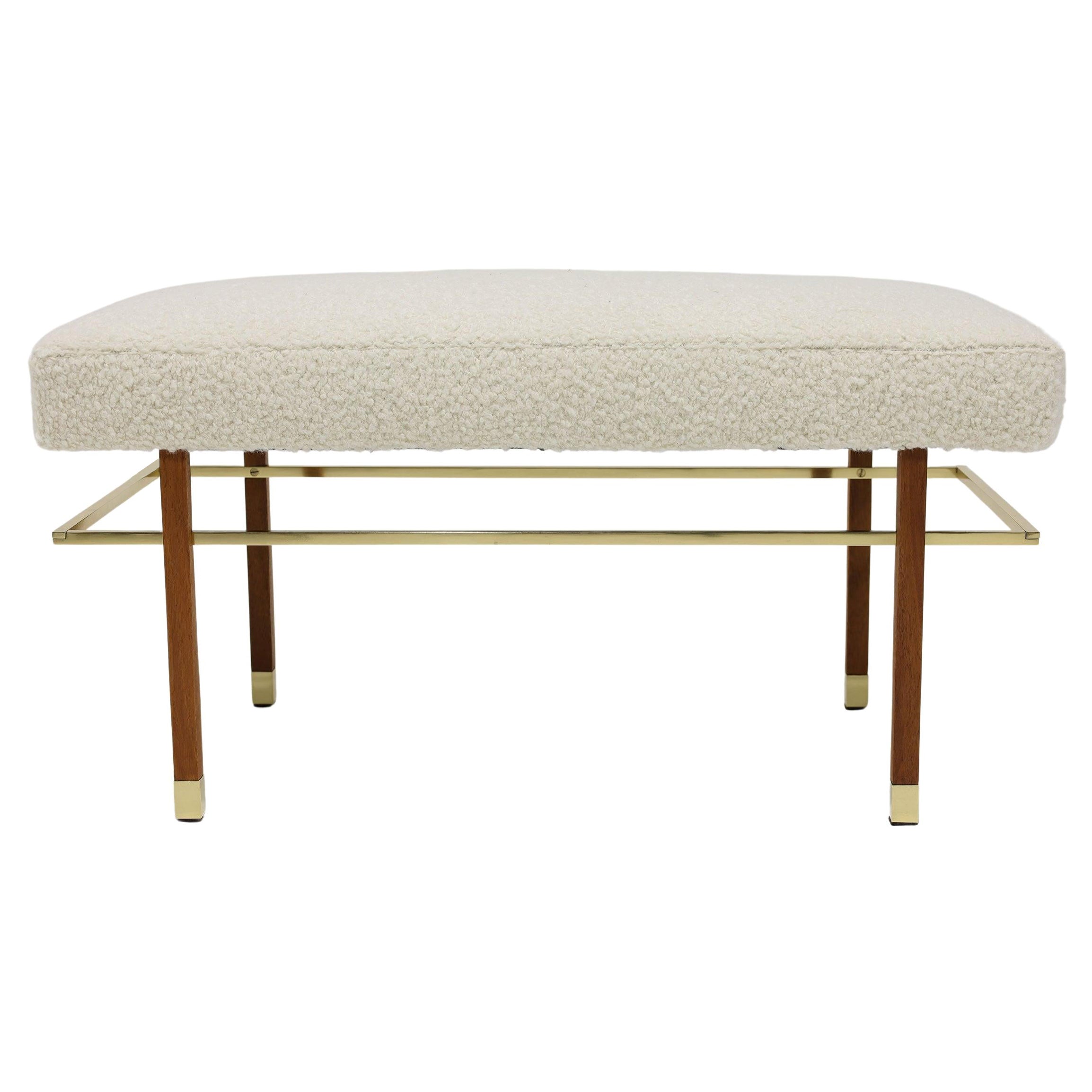 Panchina Harvey Probber in tappezzeria HOLLY HUNT con finiture in ottone