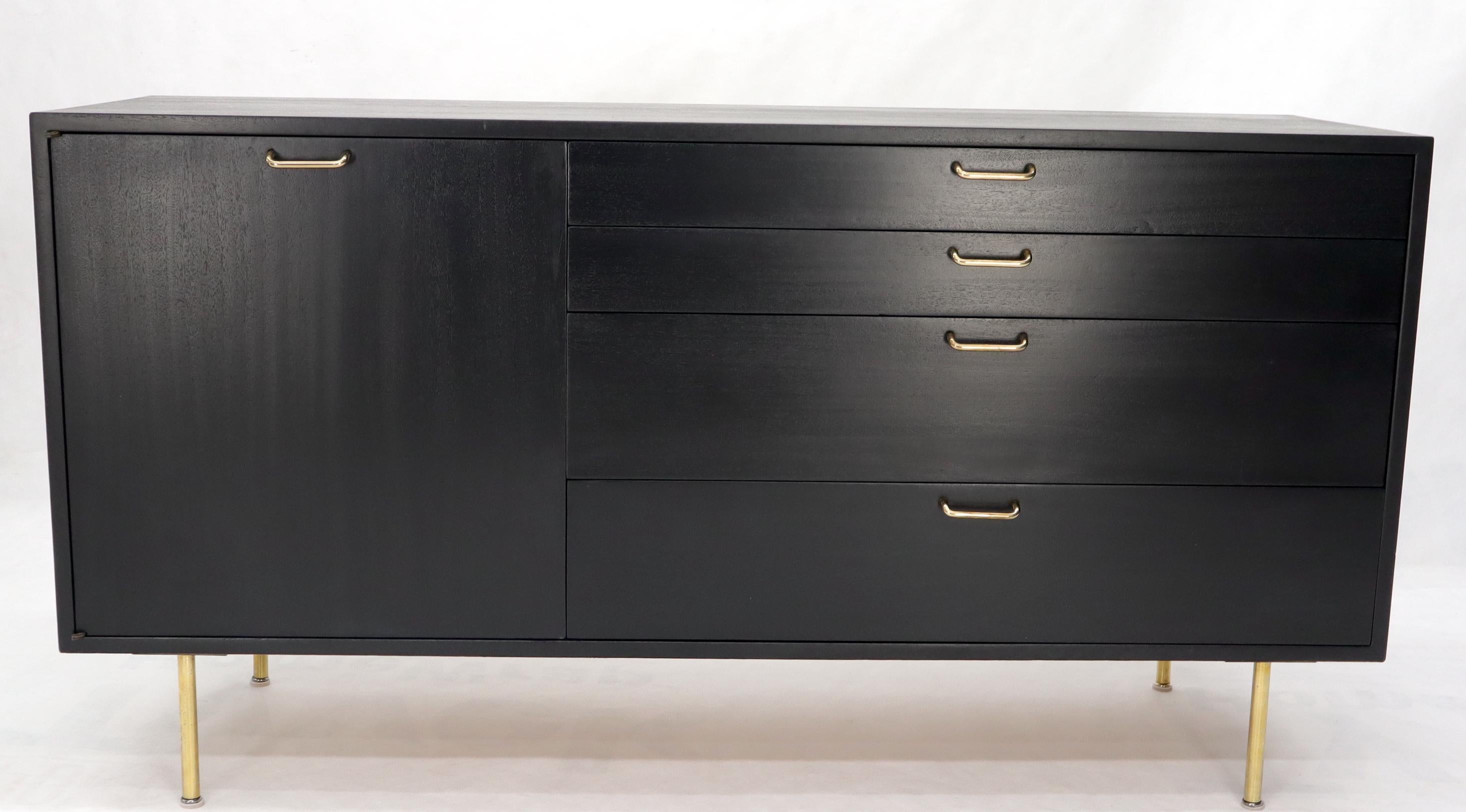 Harvey Probber Black Lacquer Brass Hardware and Legs 4 Drawers Credenza In Excellent Condition In Rockaway, NJ