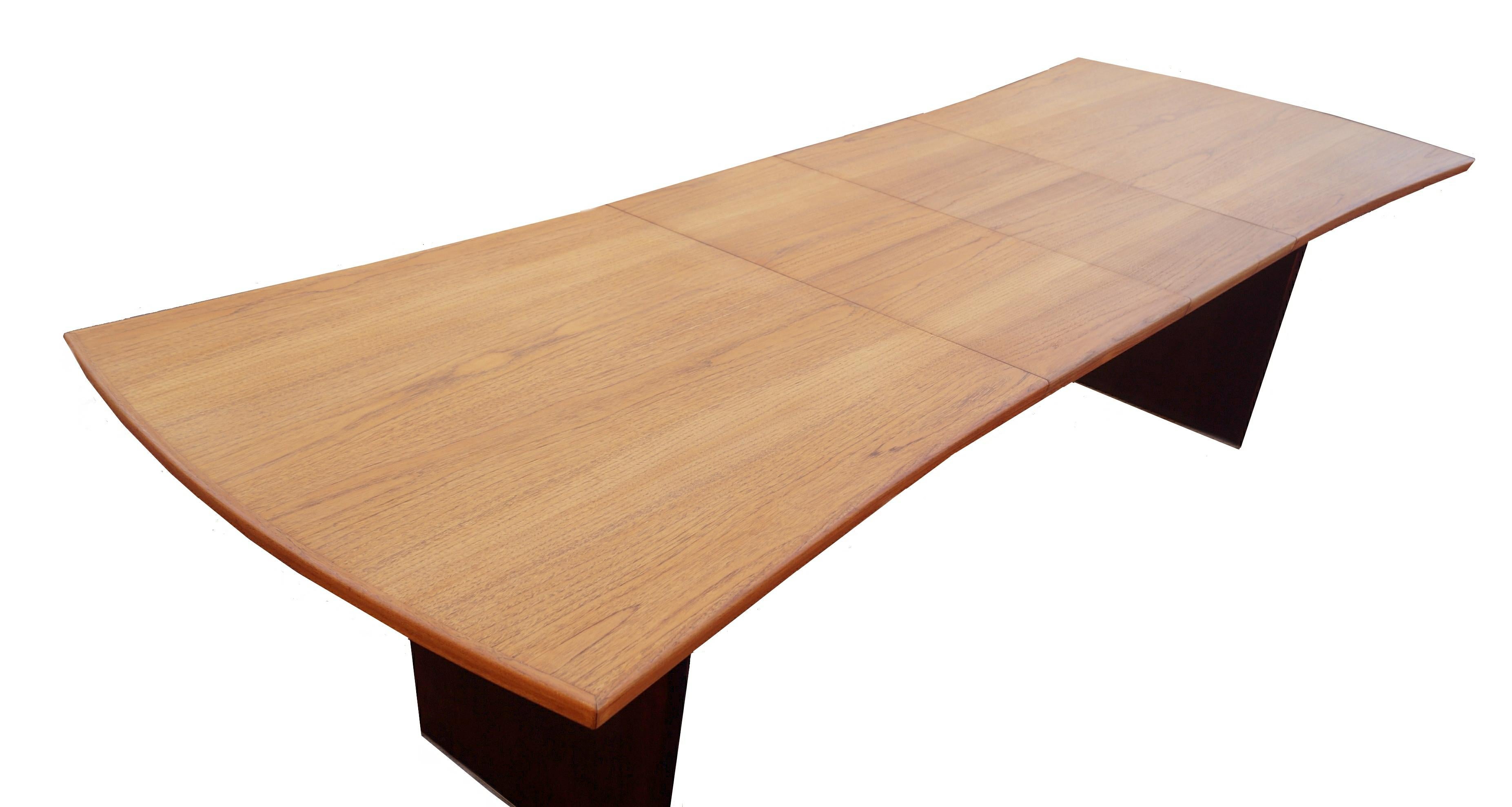 Harvey Probber Bow Tie Dining Table with 2 Leaves 3