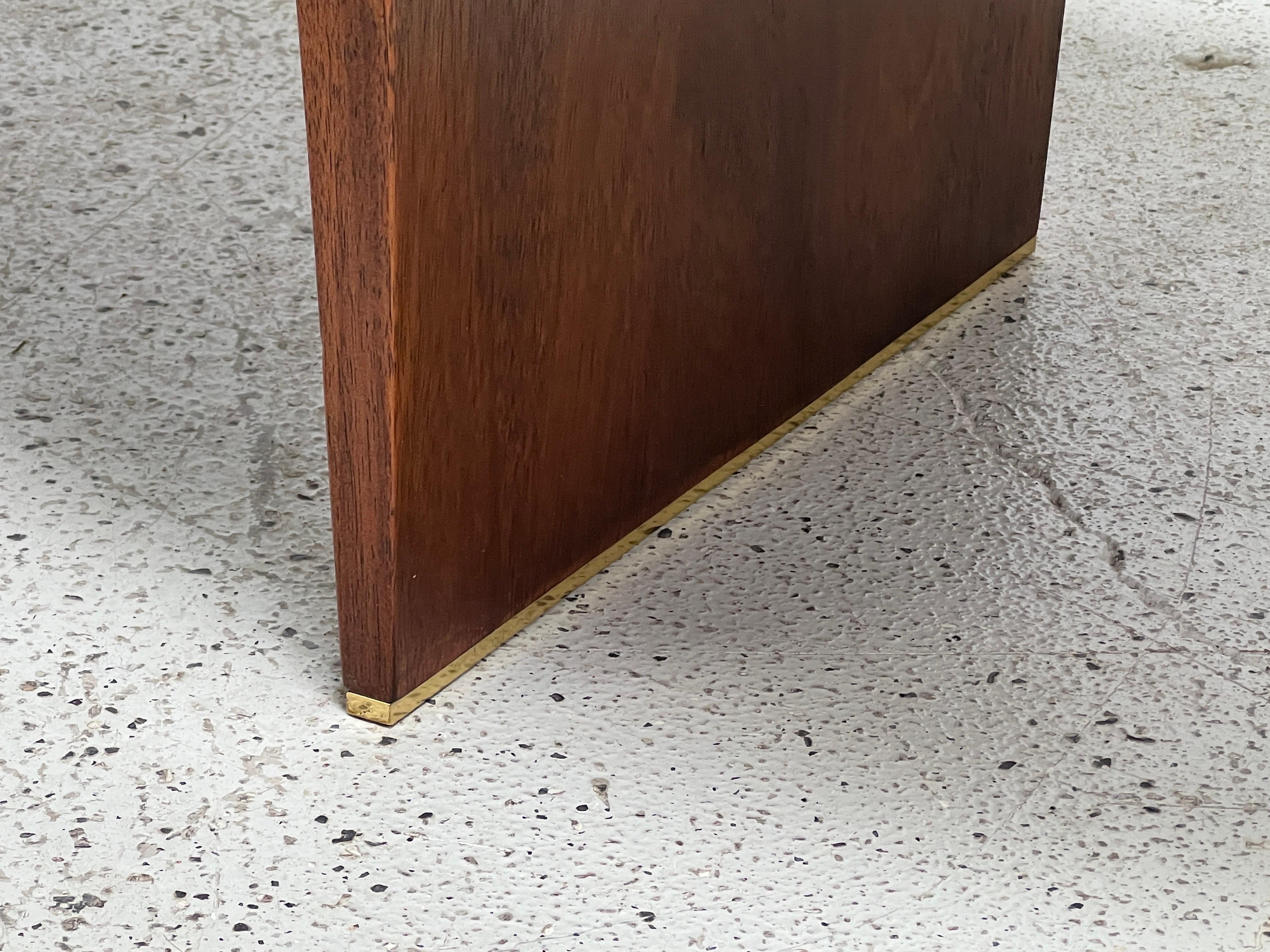 Tavolino da caffè Harvey Probber Bowtie in vendita 2