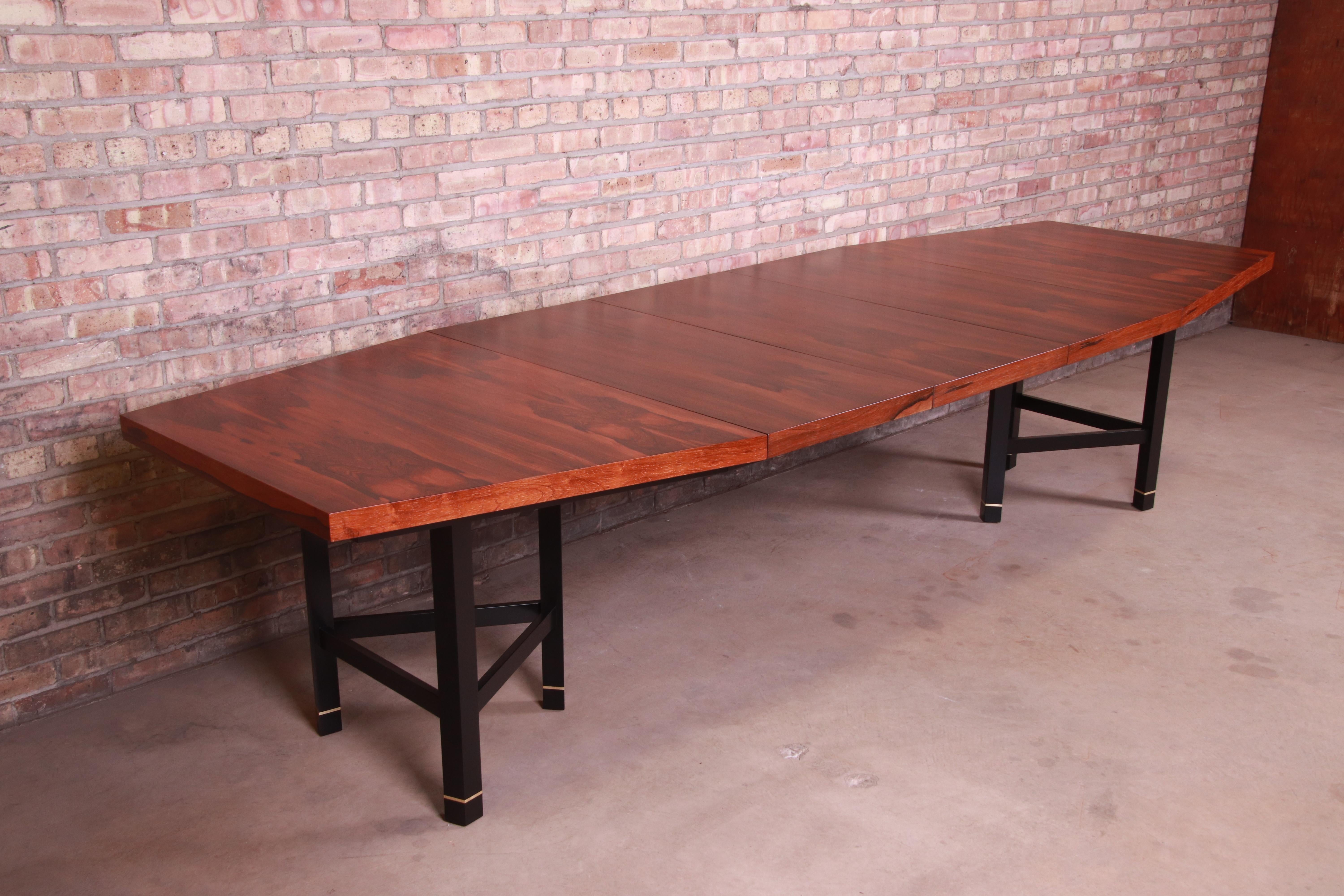 Harvey Probber Brazilian Rosewood Boat-Shaped Extension Dining Table, Restored In Good Condition For Sale In South Bend, IN
