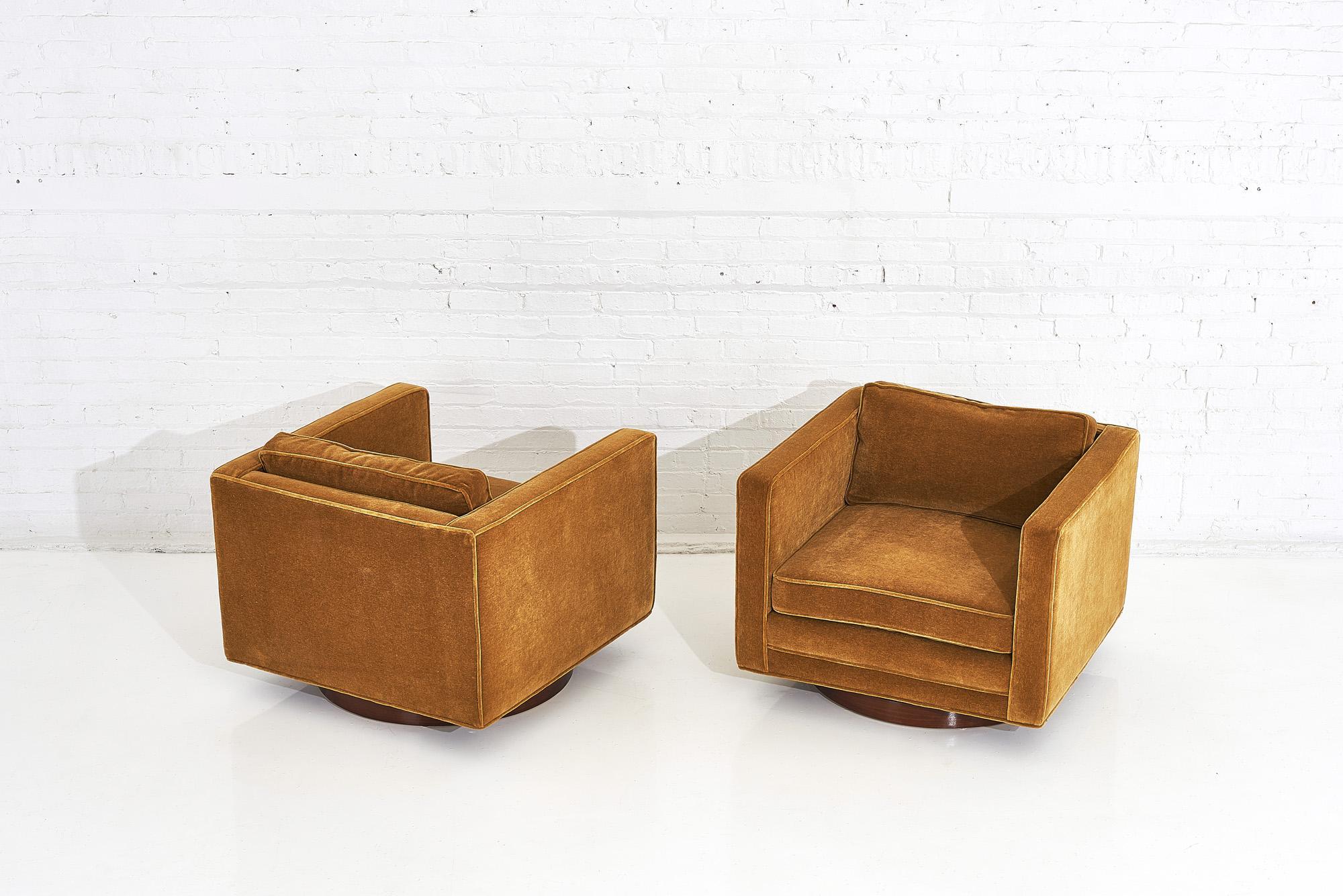 Mid-20th Century Harvey Probber Cube Swivel Chairs, Model no. 1461