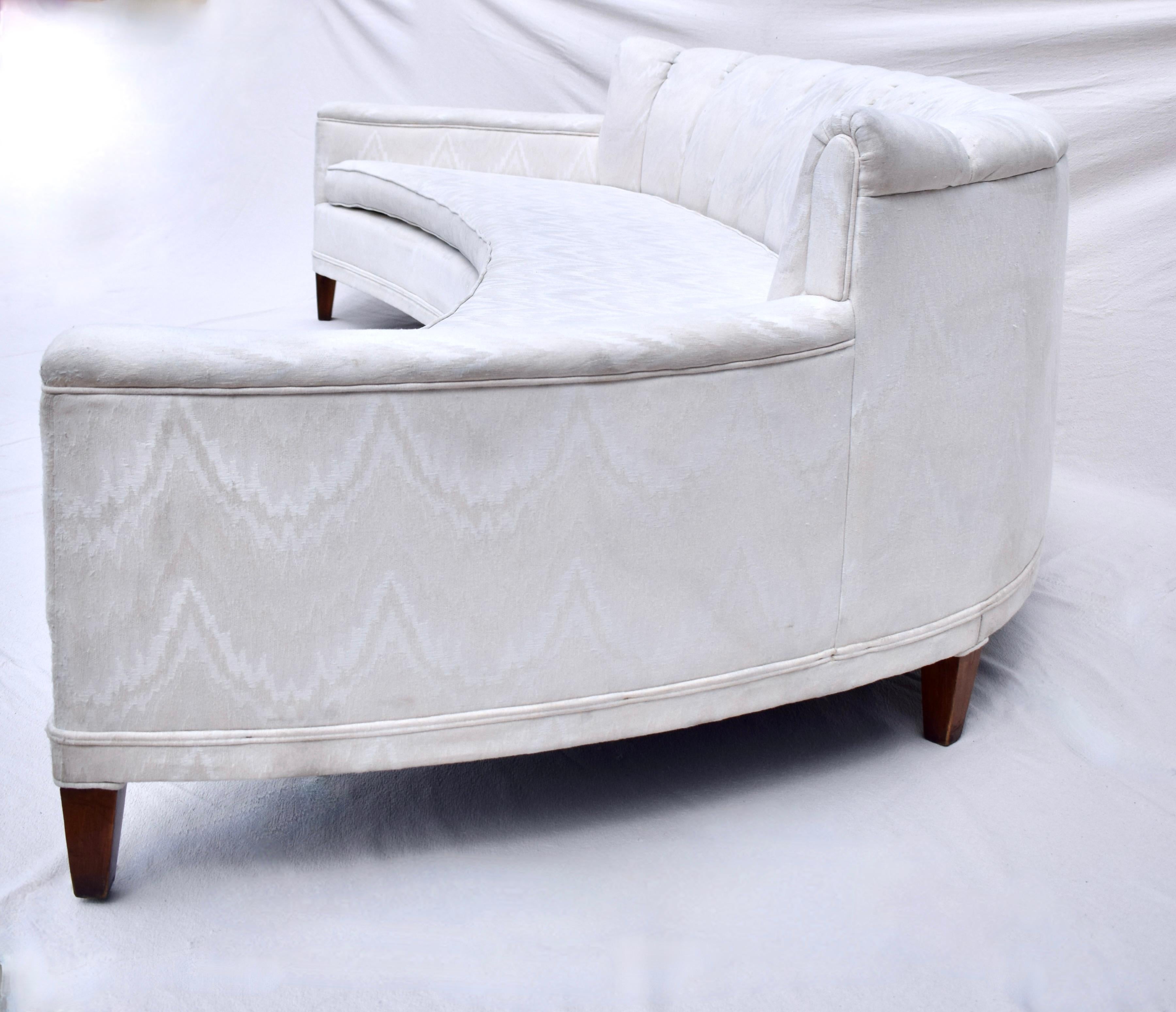 Harvey Probber Curved Crescent Sofa, 1960s In Good Condition For Sale In Southampton, NJ