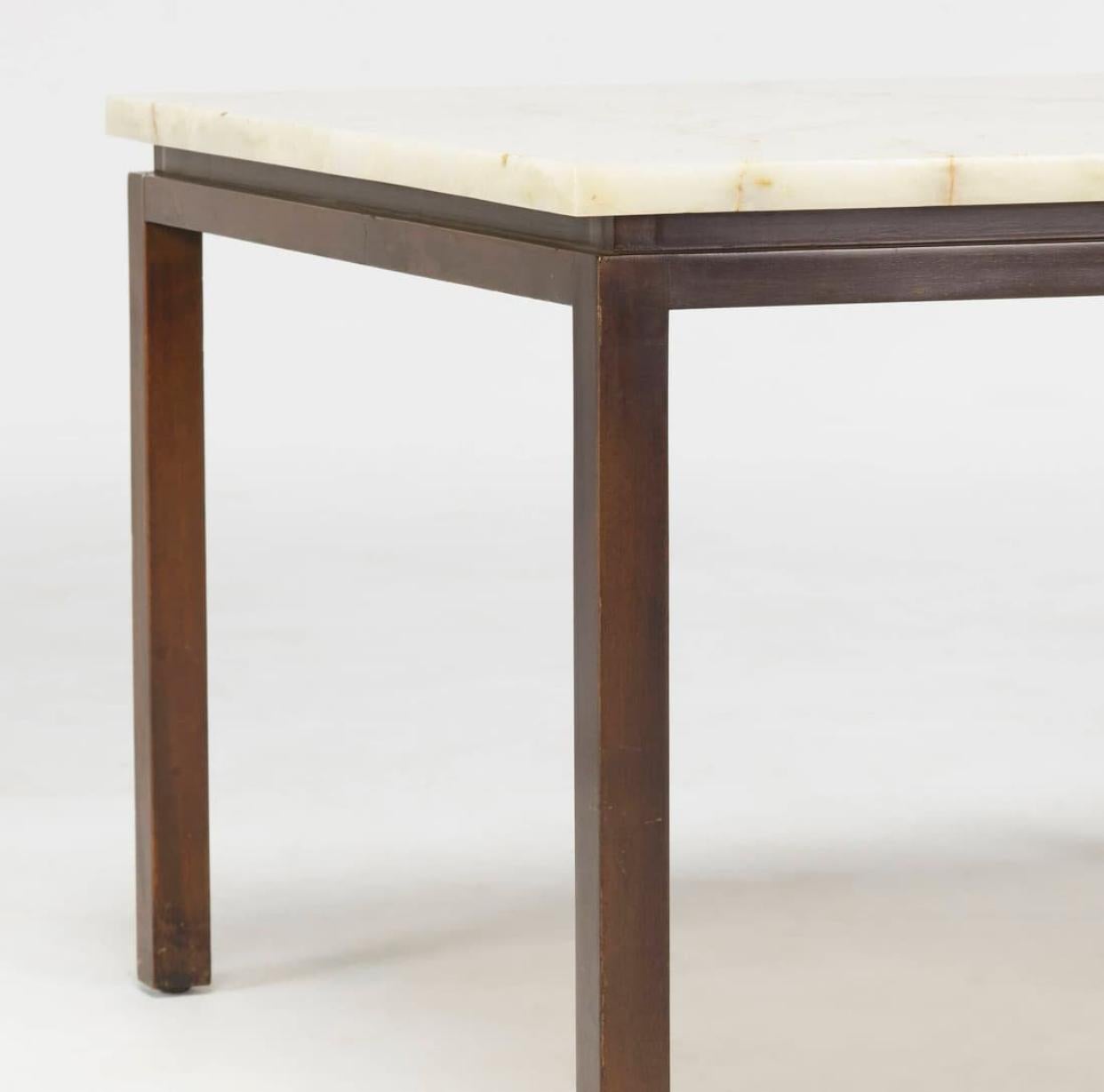 Harvey Probber
Custom Series 80 coffee table, model 82


Harvey Probber, Inc.
USA, c. 1962
mahogany, white onyx
20 h x 31 w x 31 d in (51 x 79 x 79 cm)

Table features a custom onyx top; production models were made with wood veneers.

Provenance: