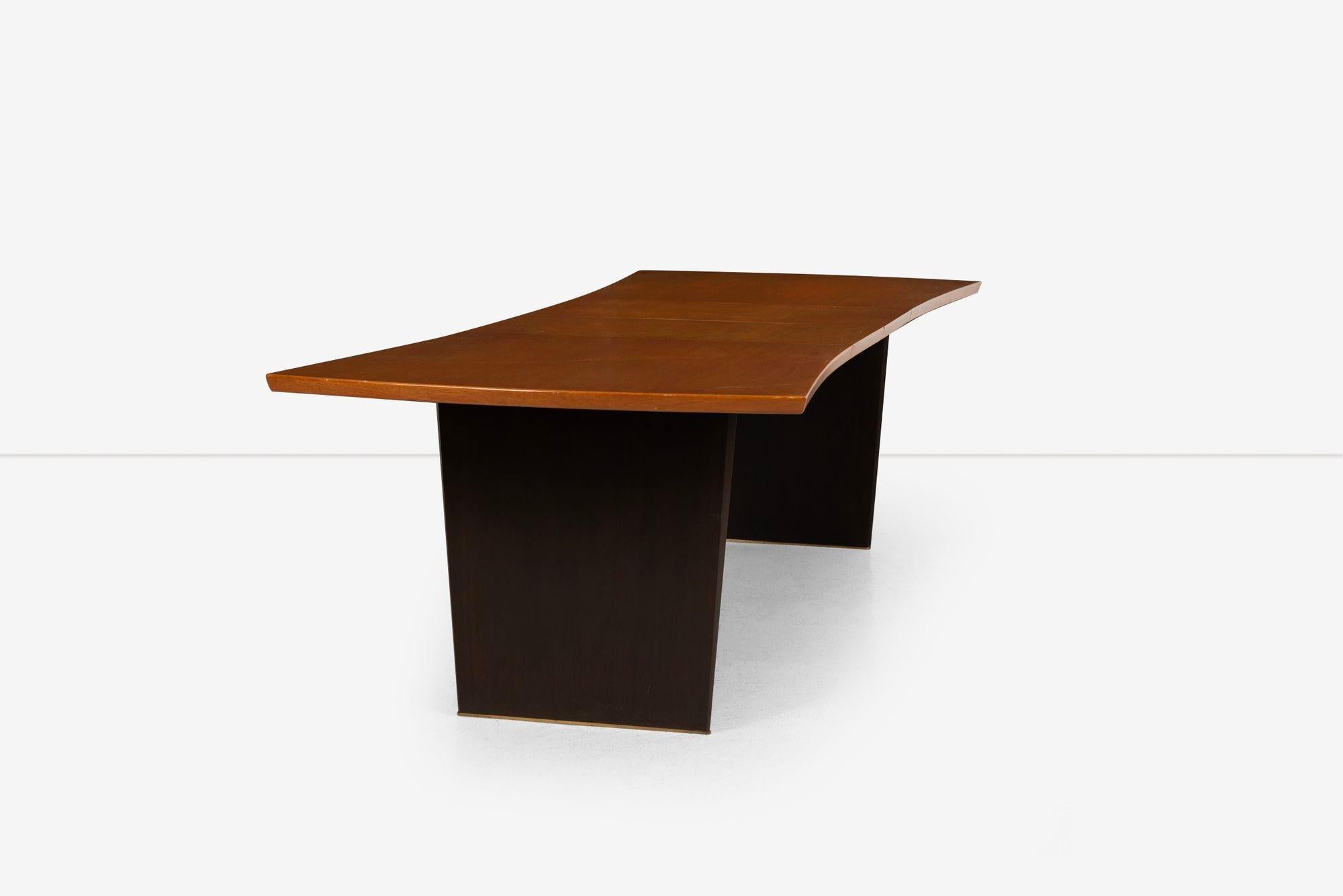 Laiton Table de salle à manger pour Harvey Probber, Inc. 1955 en vente