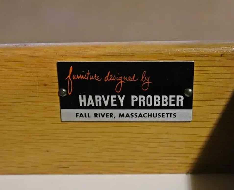 Harvey Probber Dry Bar In Good Condition For Sale In Brooklyn, NY