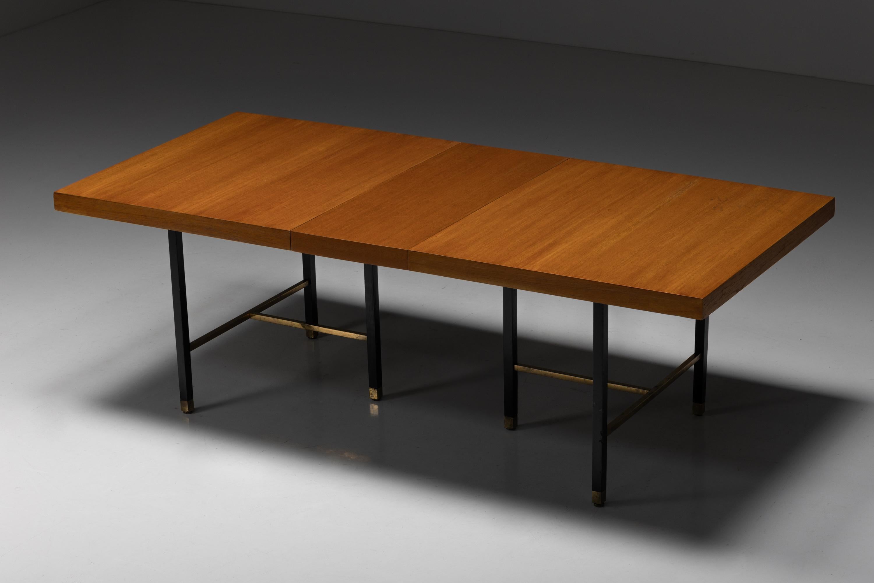 Milieu du XXe siècle Table de salle à manger extensible Harvey Probber, États-Unis, années 1950 en vente