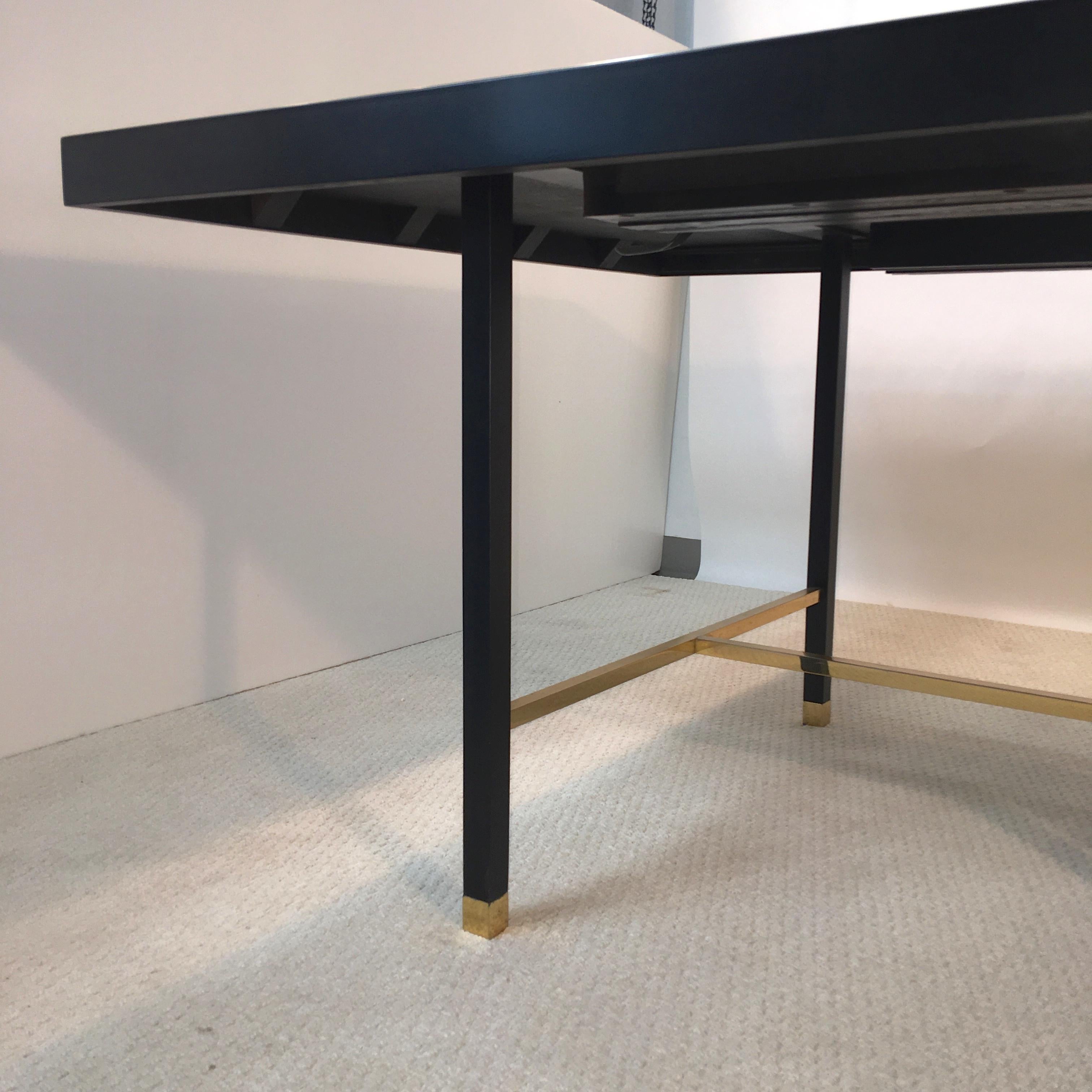 Harvey Probber Extendable Dining Table with Solid Brass Stretchers In Good Condition For Sale In Hanover, MA
