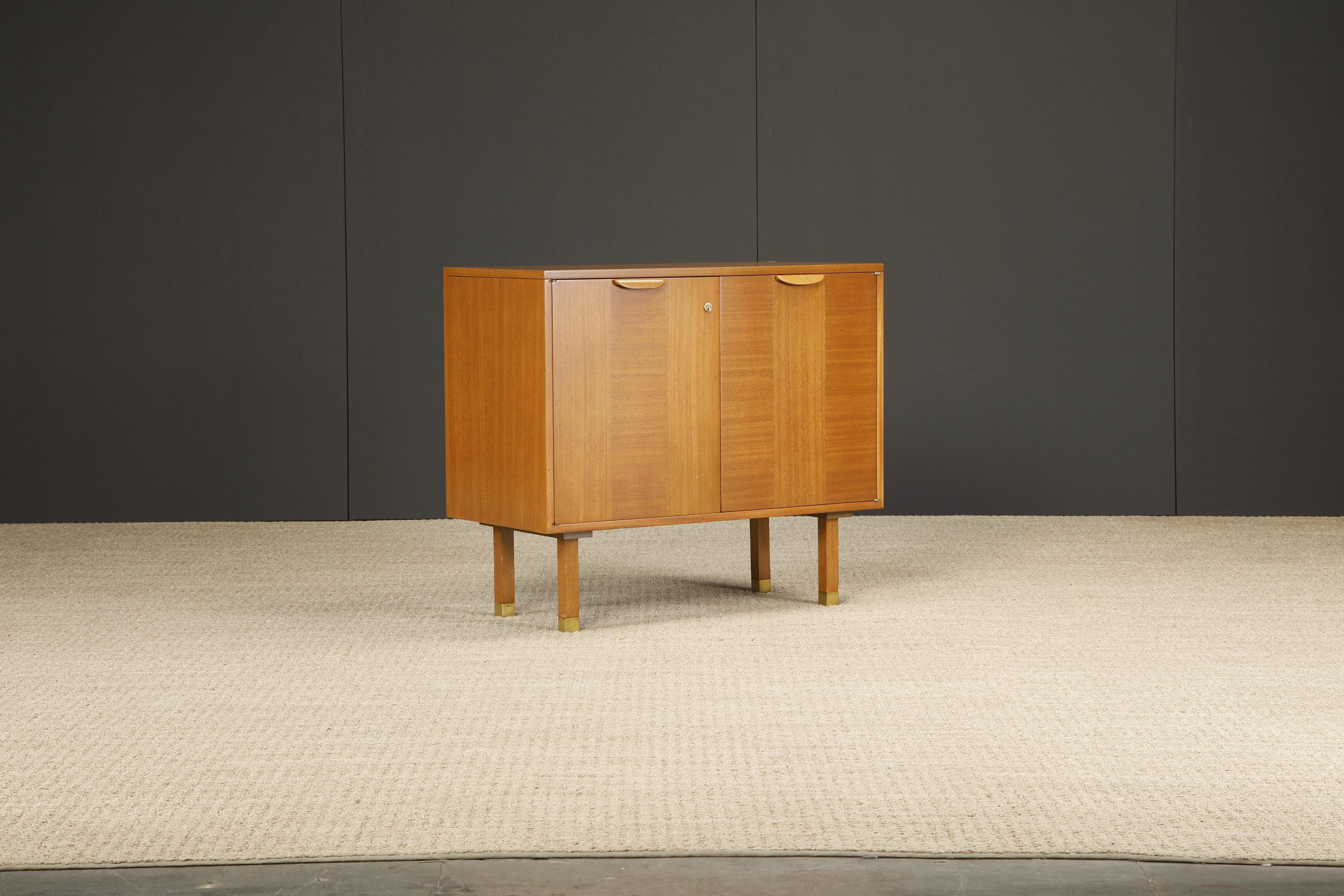 Harvey Probber Flip-Top Bar Cabinet, 1950s, Refinished For Sale 2