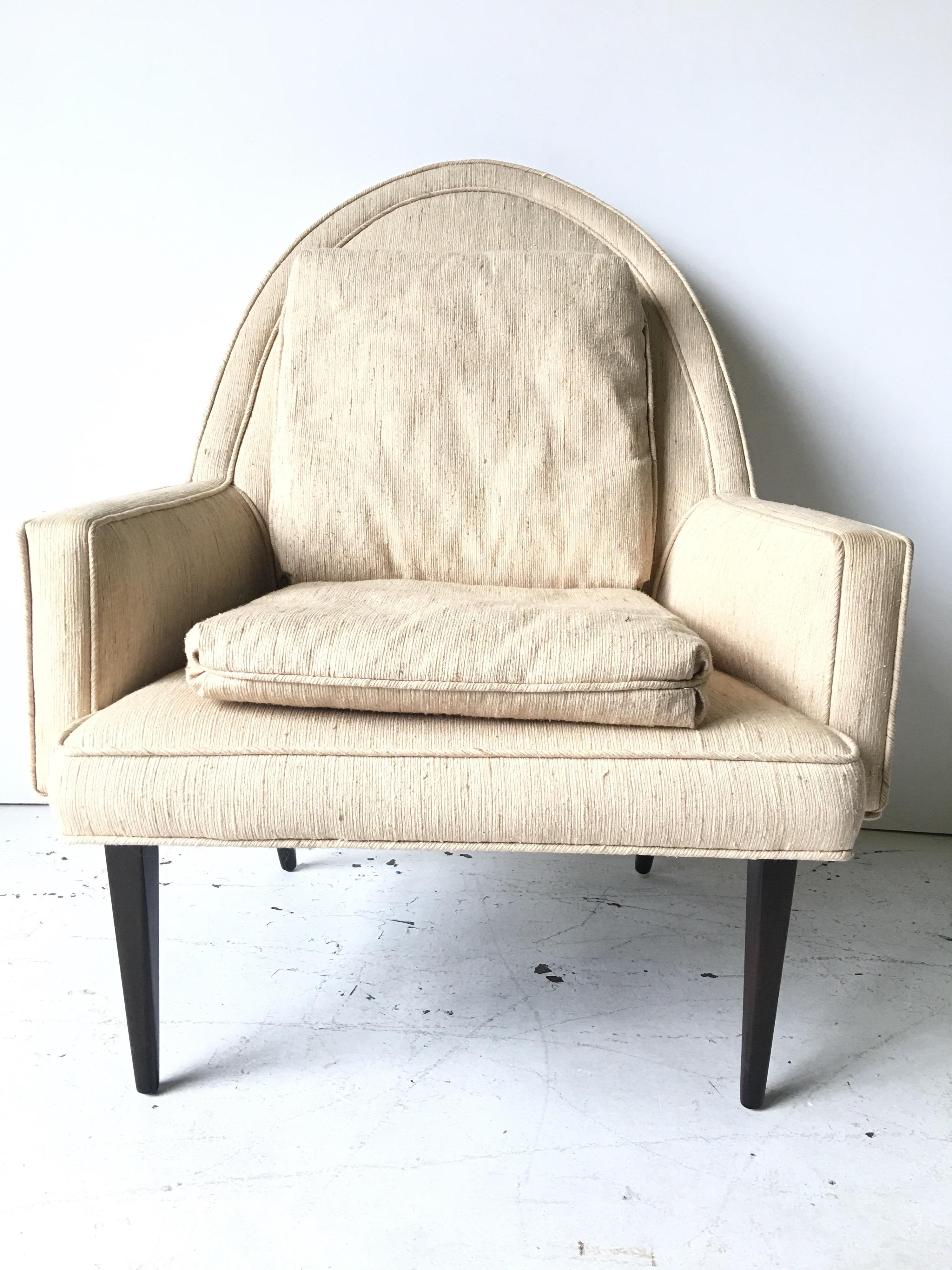 What a fantastic design, high back, with overlapping seat, from the bracket base. The tall teardrop back and arms are sleek and narrow. It is in its original clean state, but will need reupholster to be perfect. Great design, very seldom seen!