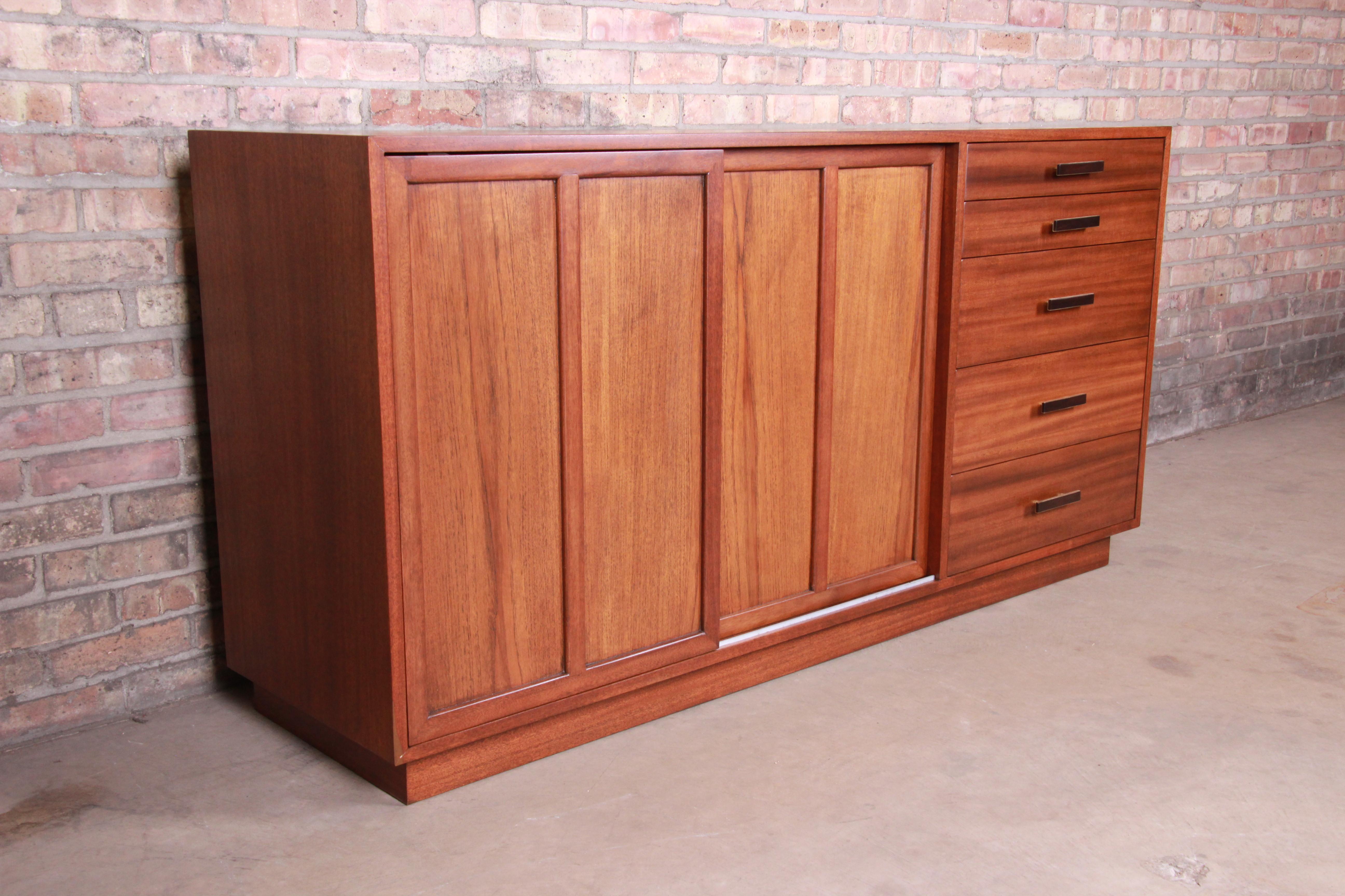 Mid-Century Modern Harvey Probber Mahogany Sideboard Credenza or Bar Cabinet, Newly Restored For Sale