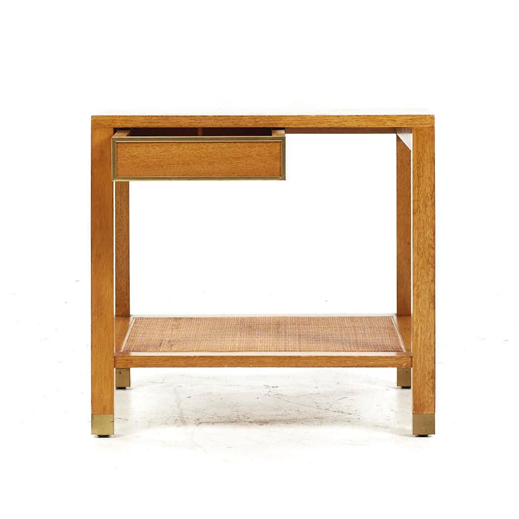 Table d'appoint du milieu du siècle en acajou blanchi et rotin Harvey Probber en vente 1
