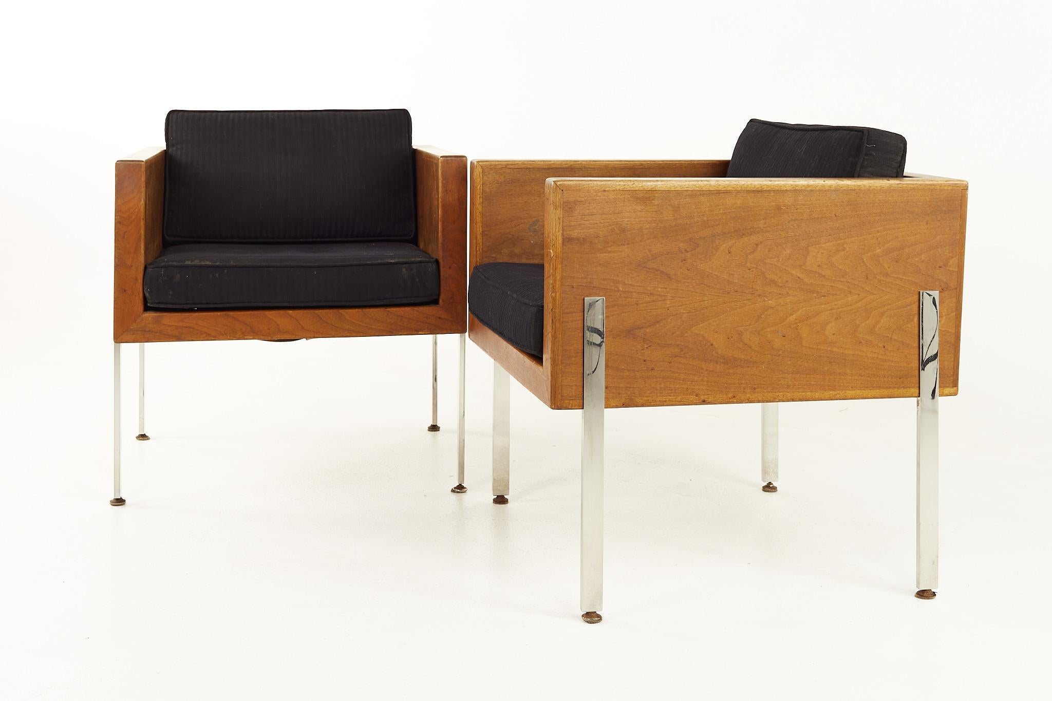 Mid-Century Modern Harvey Probber paire de fauteuils de salon du milieu du siècle dernier en vente