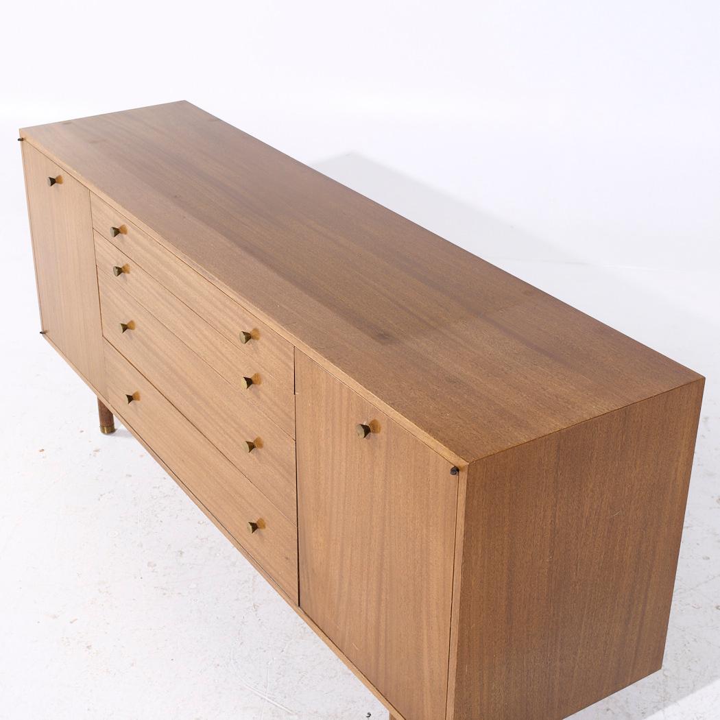 Credenza e credenza in ottone e mogano di Harvey Probber, metà del secolo scorso in vendita 2