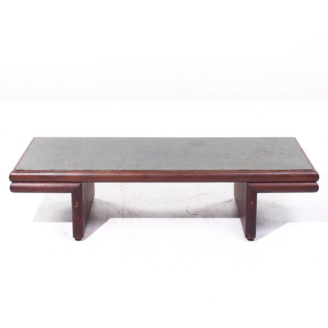 Harvey Probber Table basse en acajou du milieu du siècle Bon état - En vente à Countryside, IL
