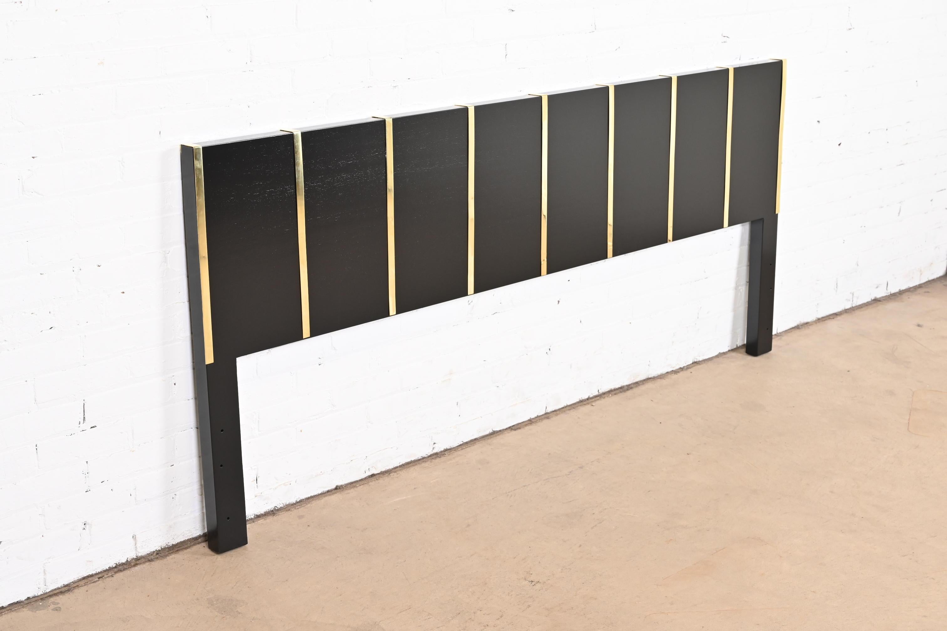 Harvey Probber Mid-Century Modern Black Lacquer and Brass King Size Headboard In Good Condition For Sale In South Bend, IN