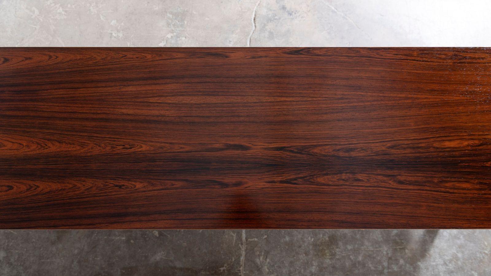 Harvey Probber Cabinet en palissandre brésilien moderne du milieu du siècle 1970 en vente 8