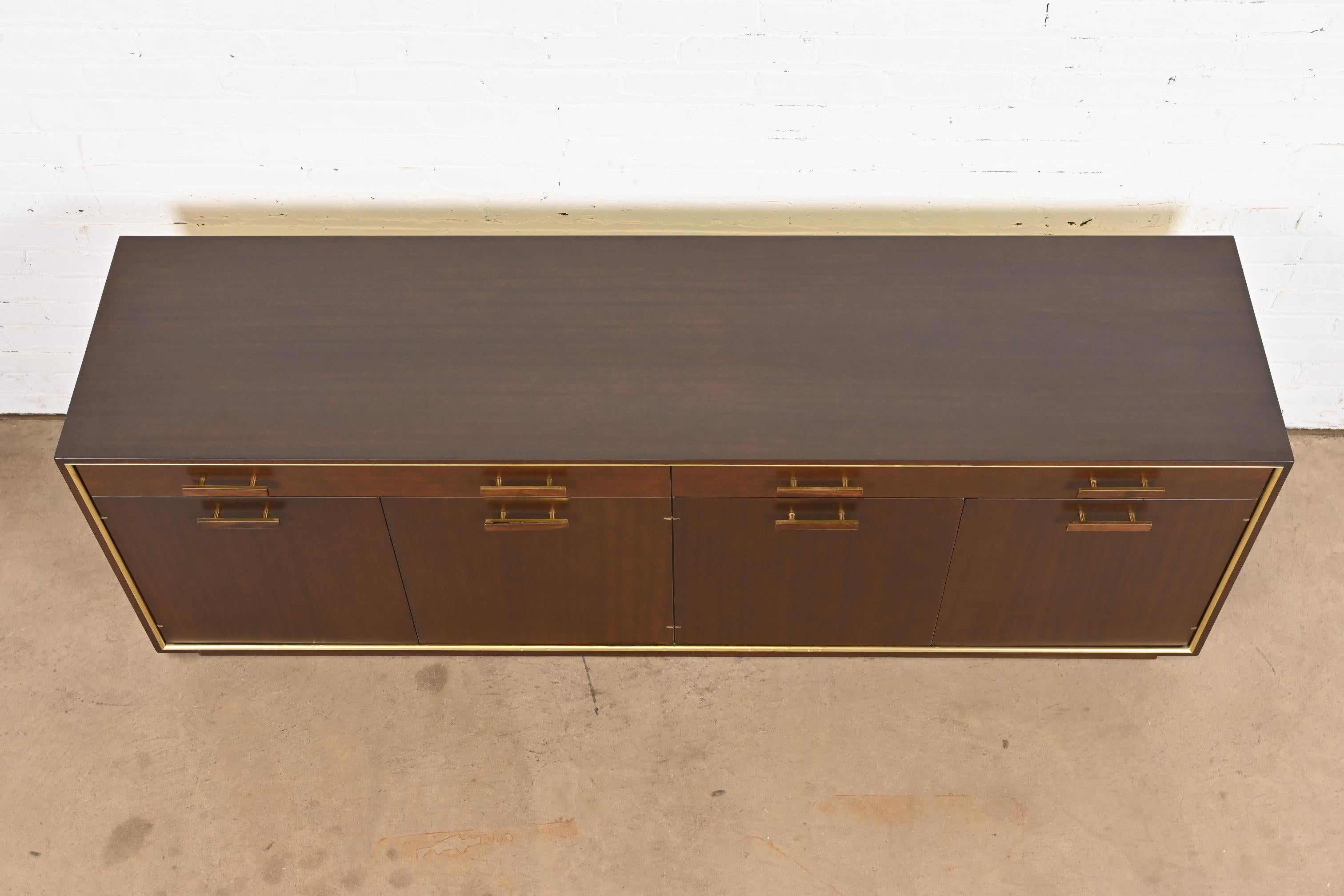 Harvey Probber Mid-Century Modern Mahogany and Brass Credenza, Newly Refinished For Sale 10
